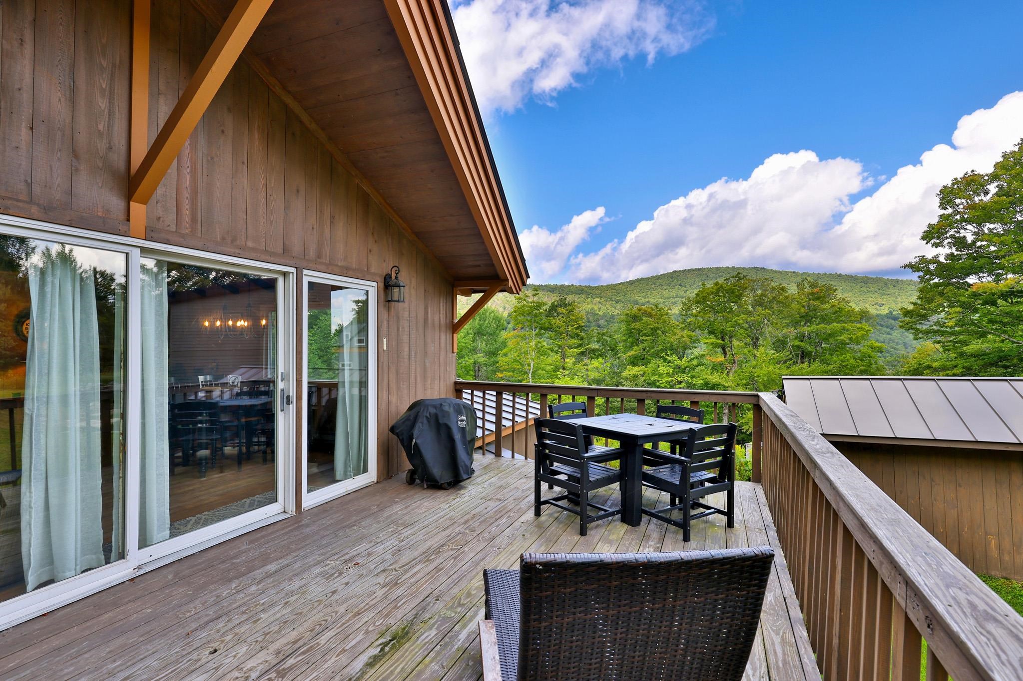 105 Upper Round Top Extension Property Photo 9