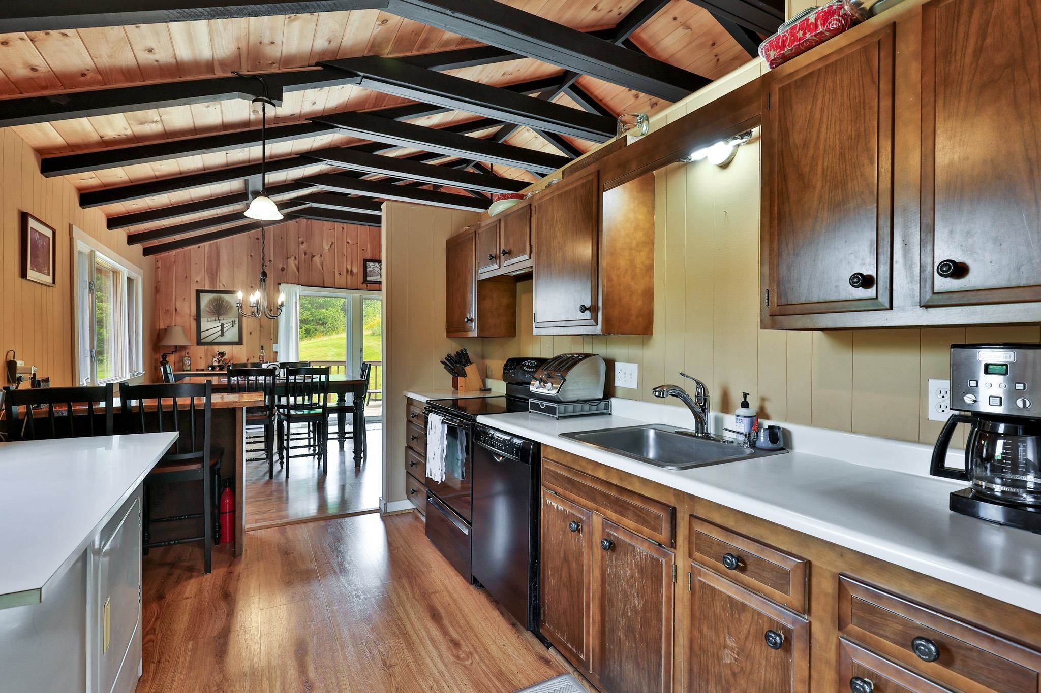 105 Upper Round Top Extension Property Photo 15