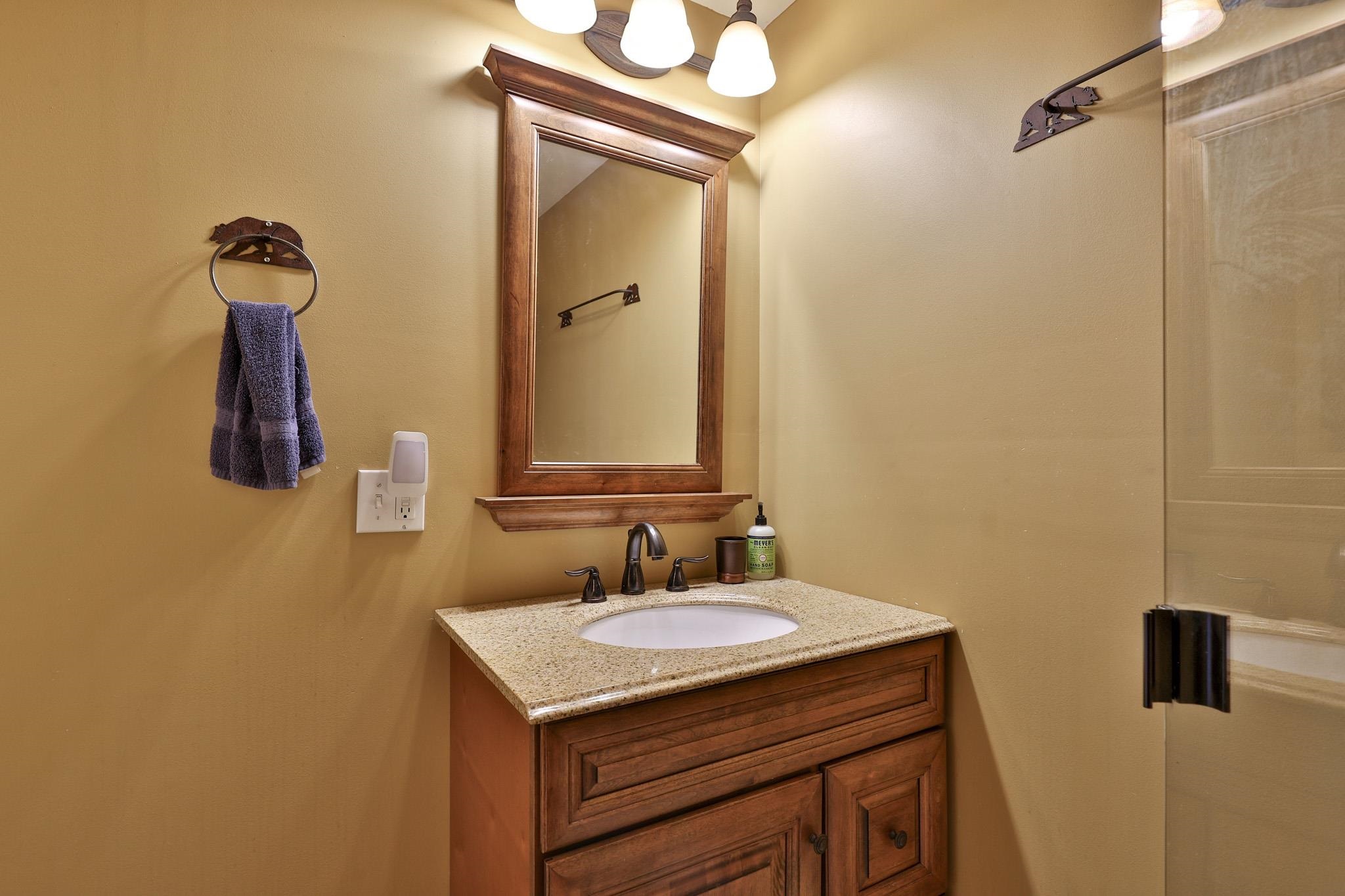 105 Upper Round Top Extension Property Photo 21