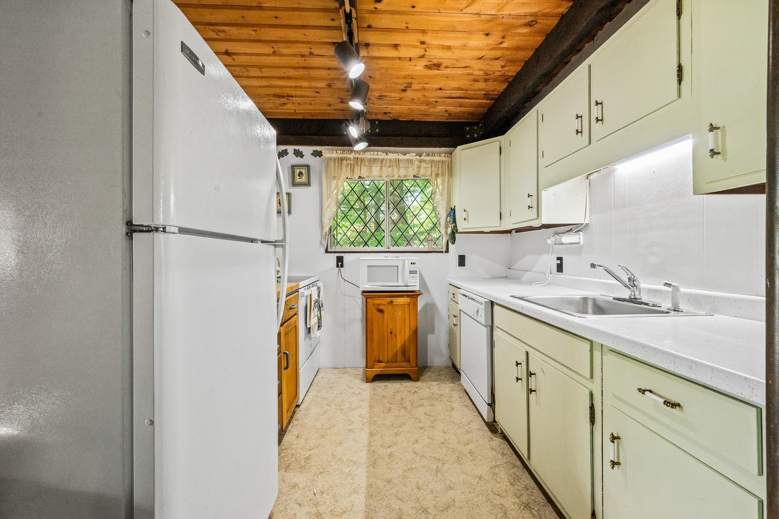18 Jungfrau Road Property Photo 18