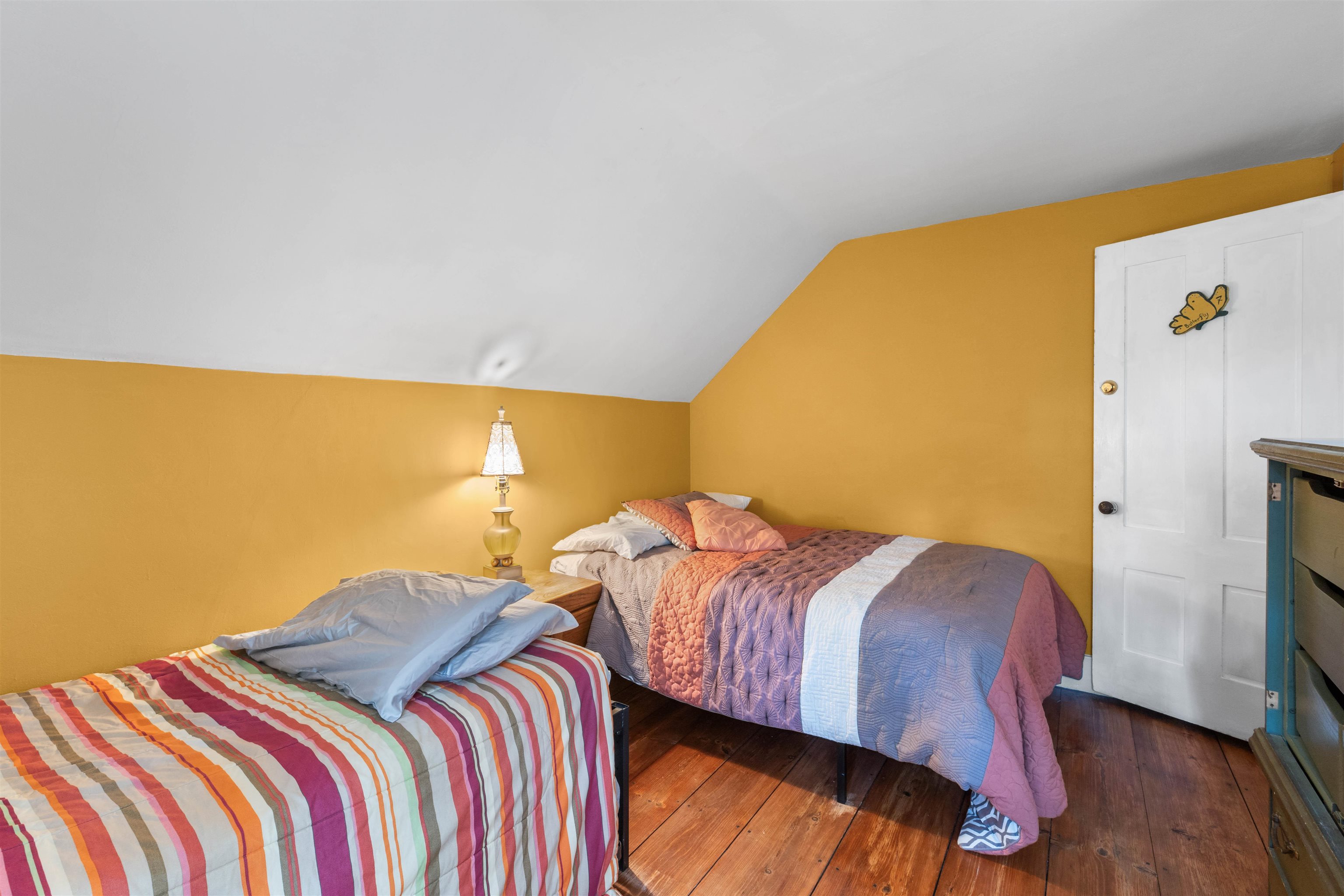 1657 East Main Street Property Photo 25