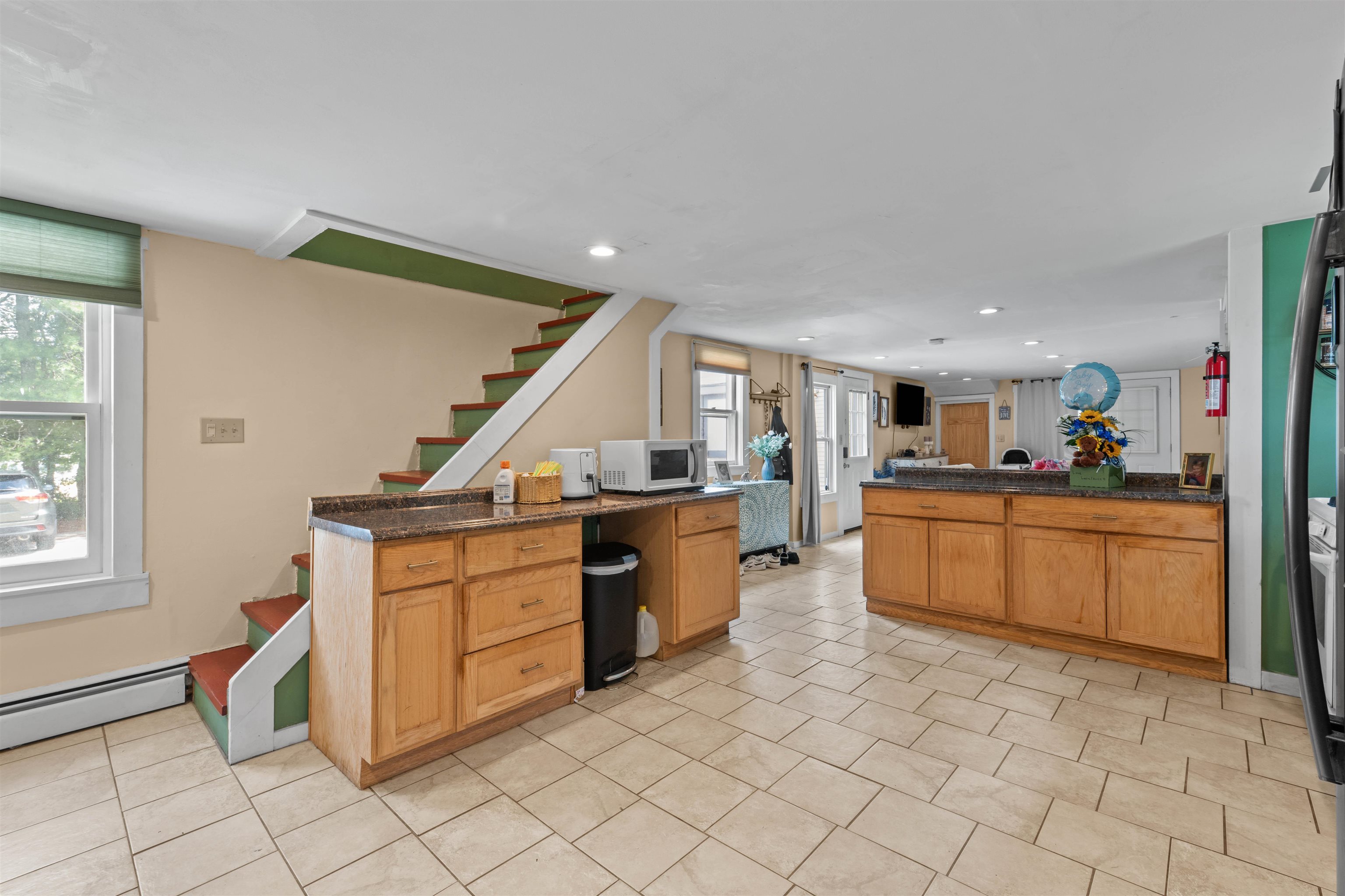 1657 East Main Street Property Photo 48