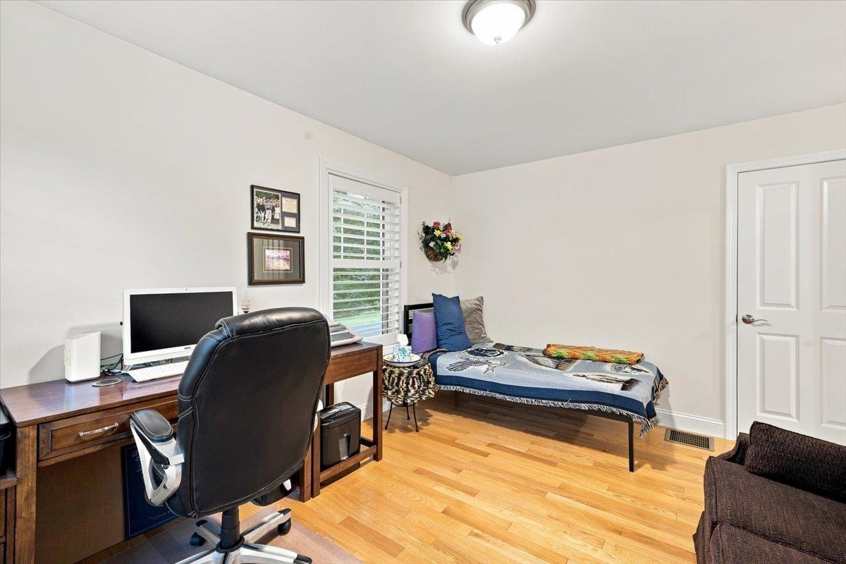 4 Sunningdale Drive Property Photo 23