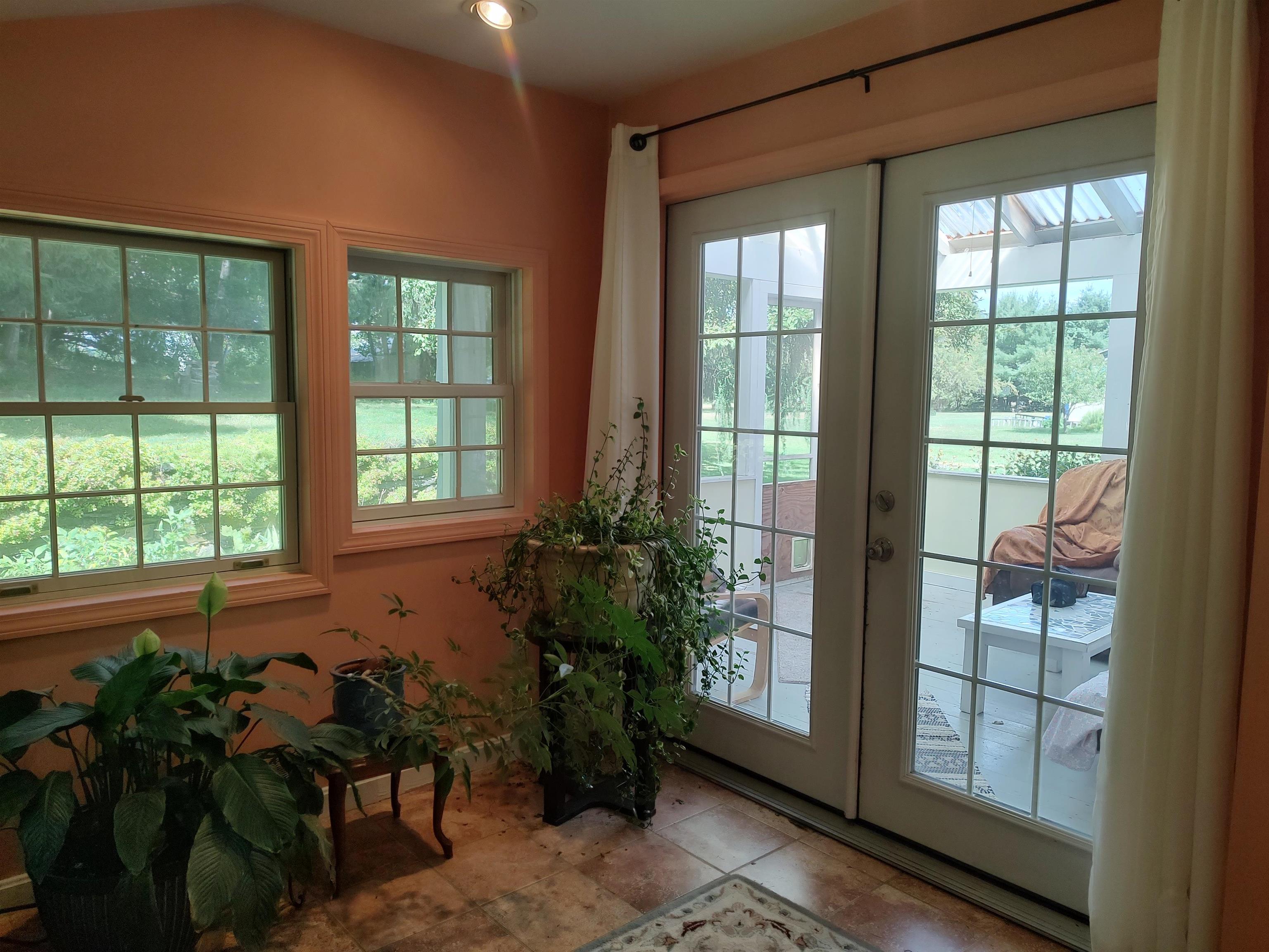 5 Greenhouse Avenue Property Photo 16