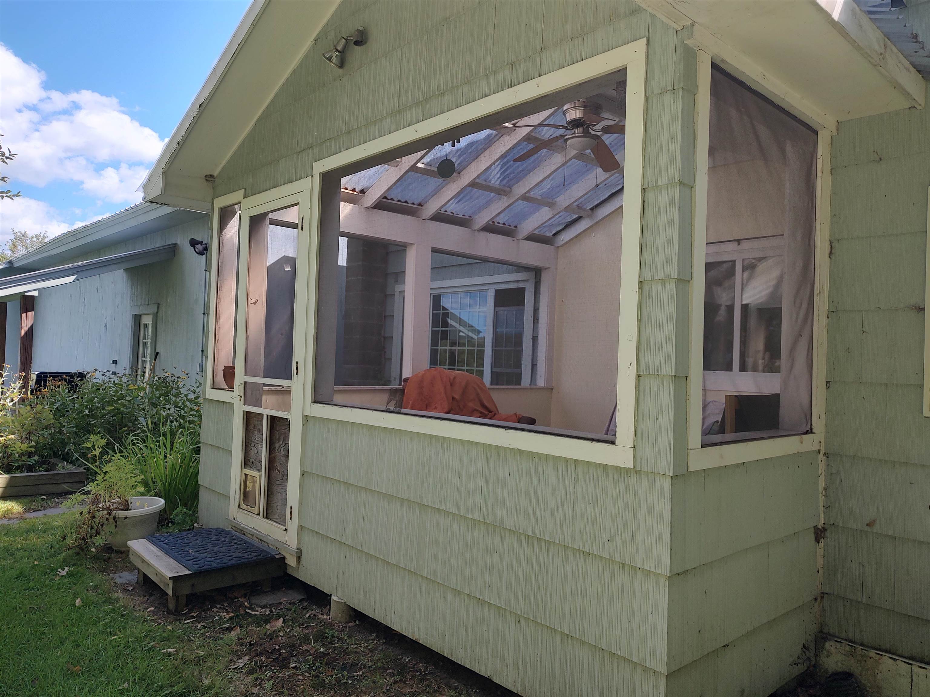 5 Greenhouse Avenue Property Photo 25