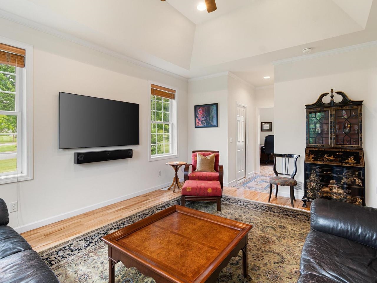 54 Old Schoolhouse Road Property Photo 18