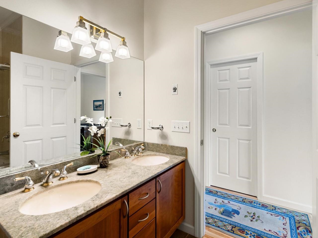 54 Old Schoolhouse Road Property Photo 19