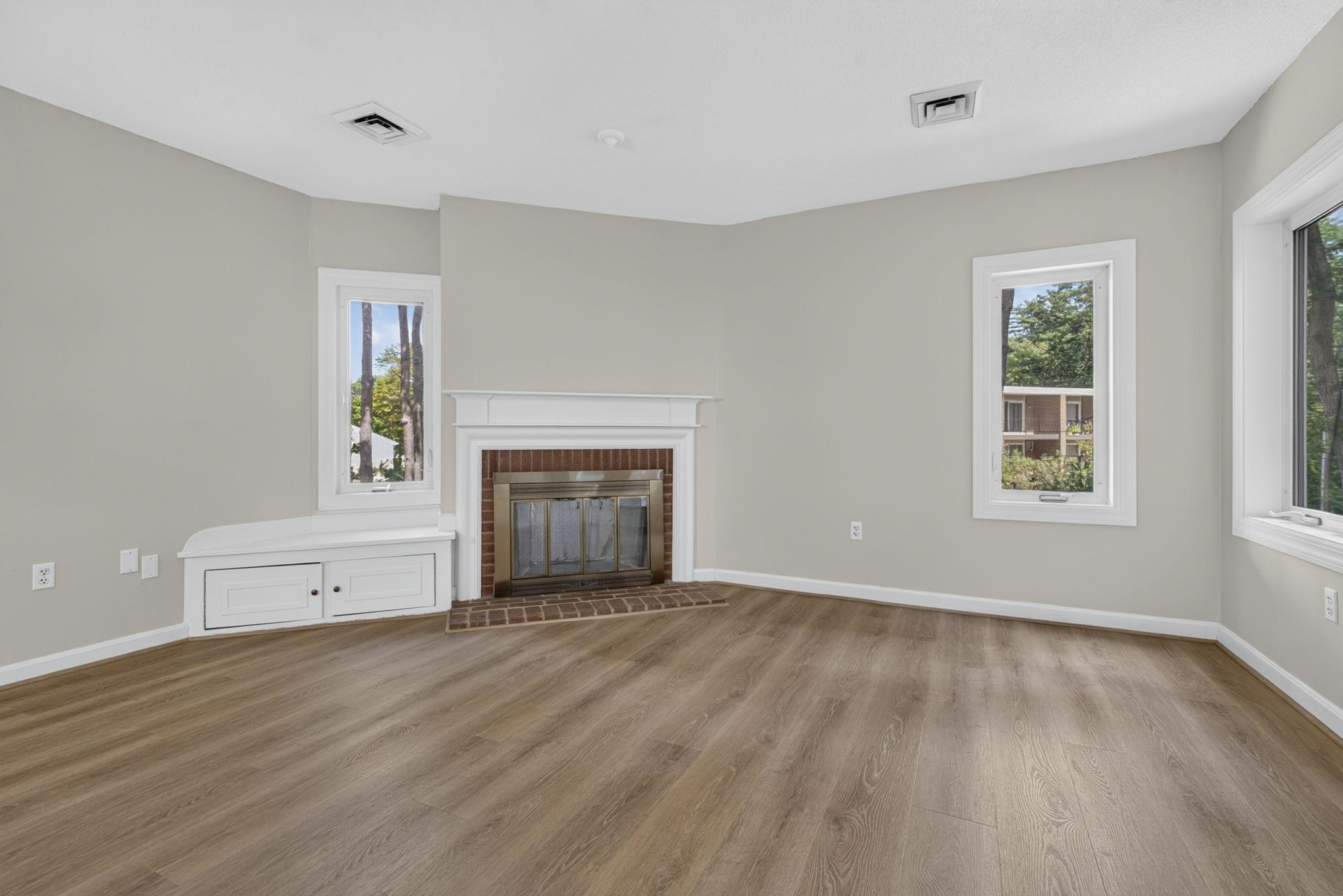 110 Coliseum Avenue Property Photo 7