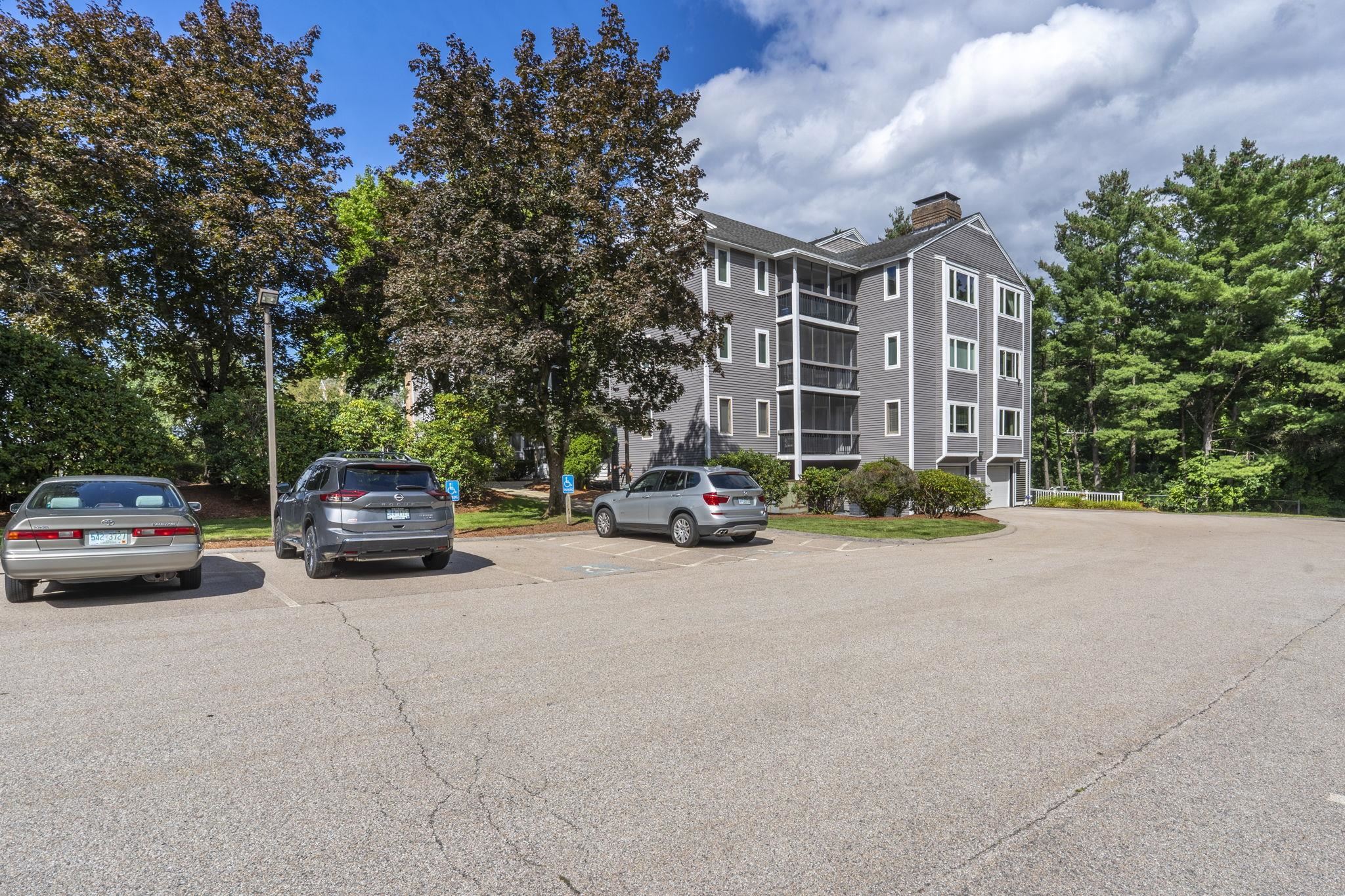 110 Coliseum Avenue Property Photo 29