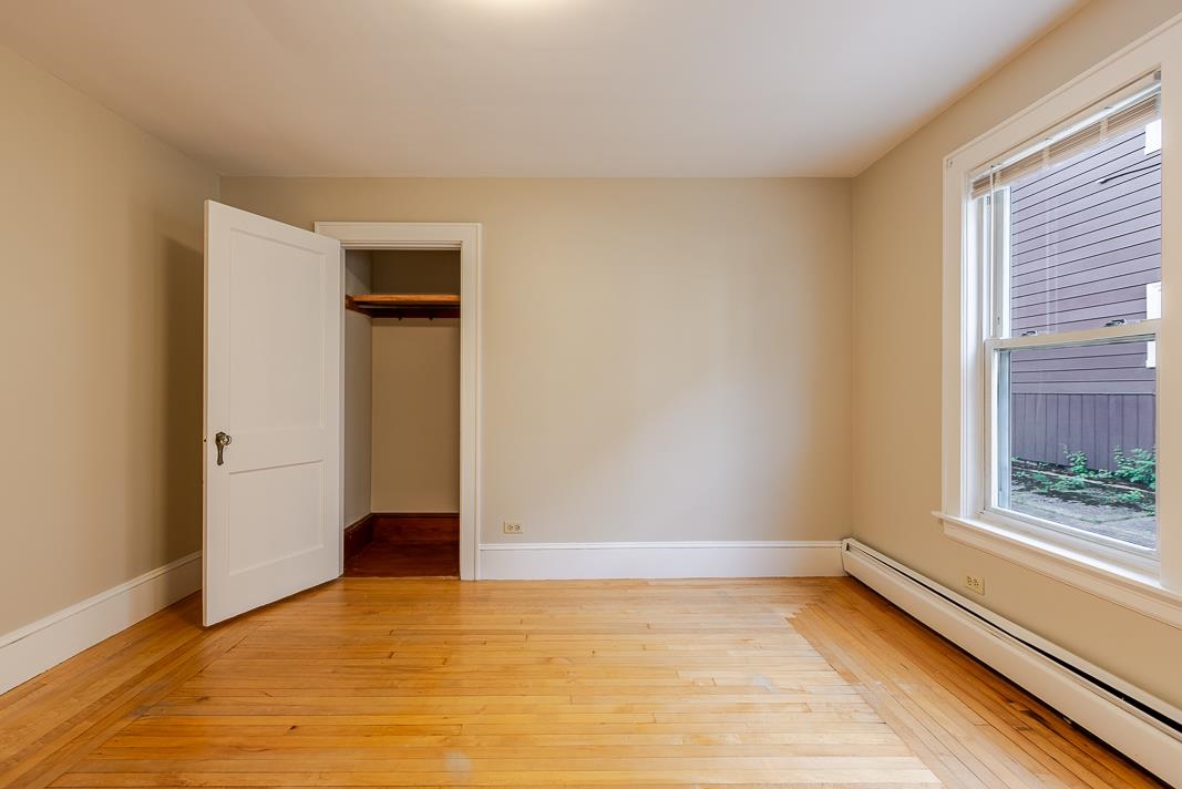 324 Laurel Street Property Photo 15