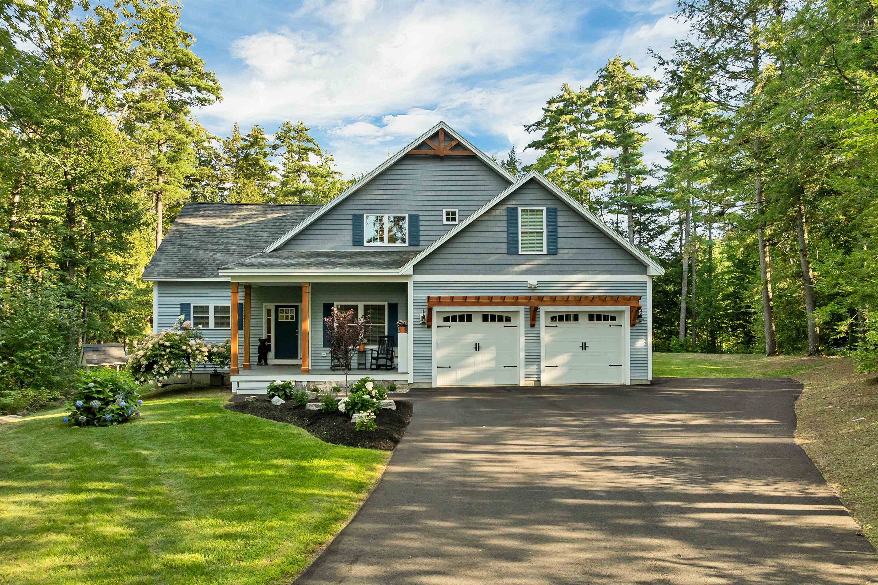 33 Beaverside Drive Property Photo 1