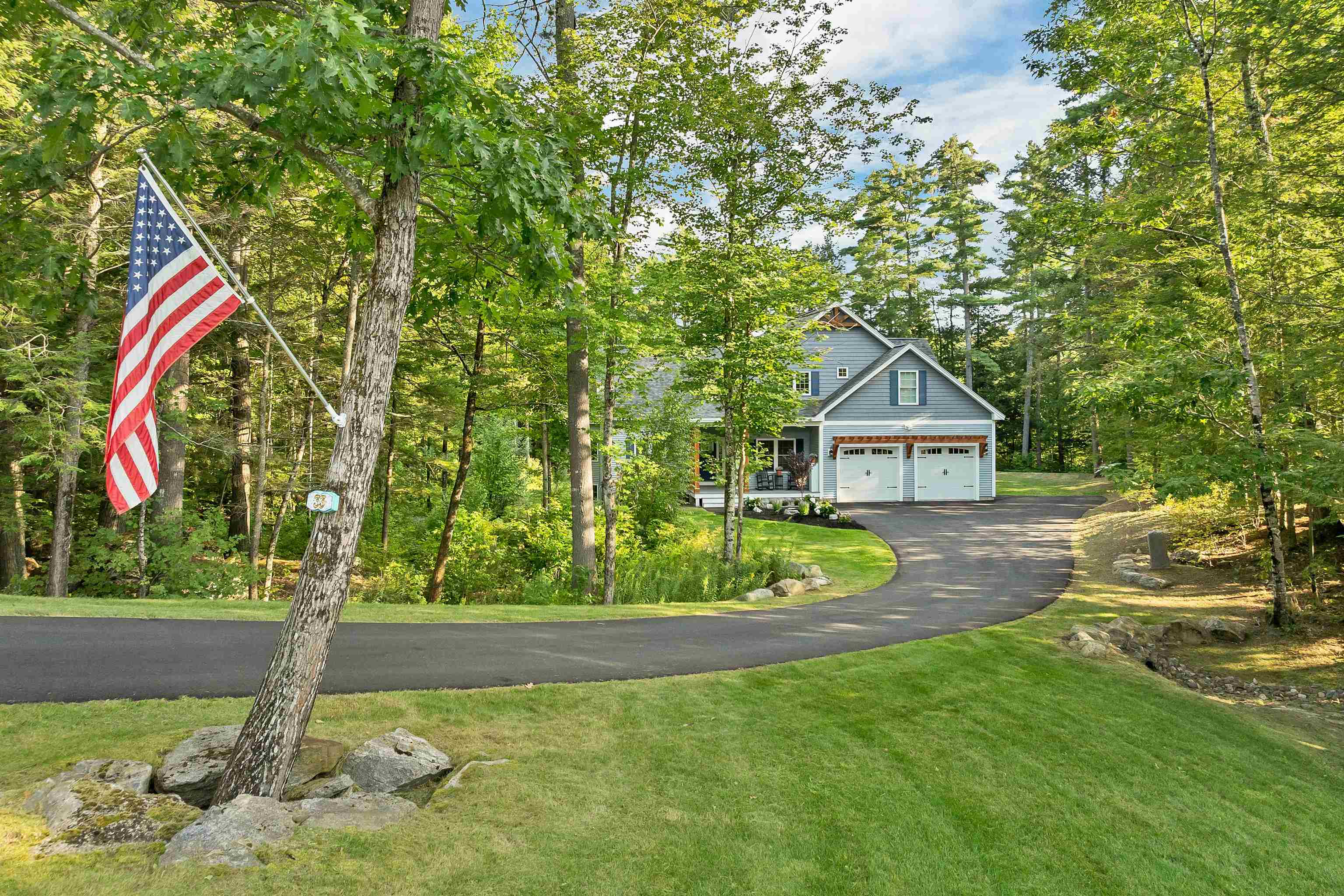 33 Beaverside Drive Property Photo 2