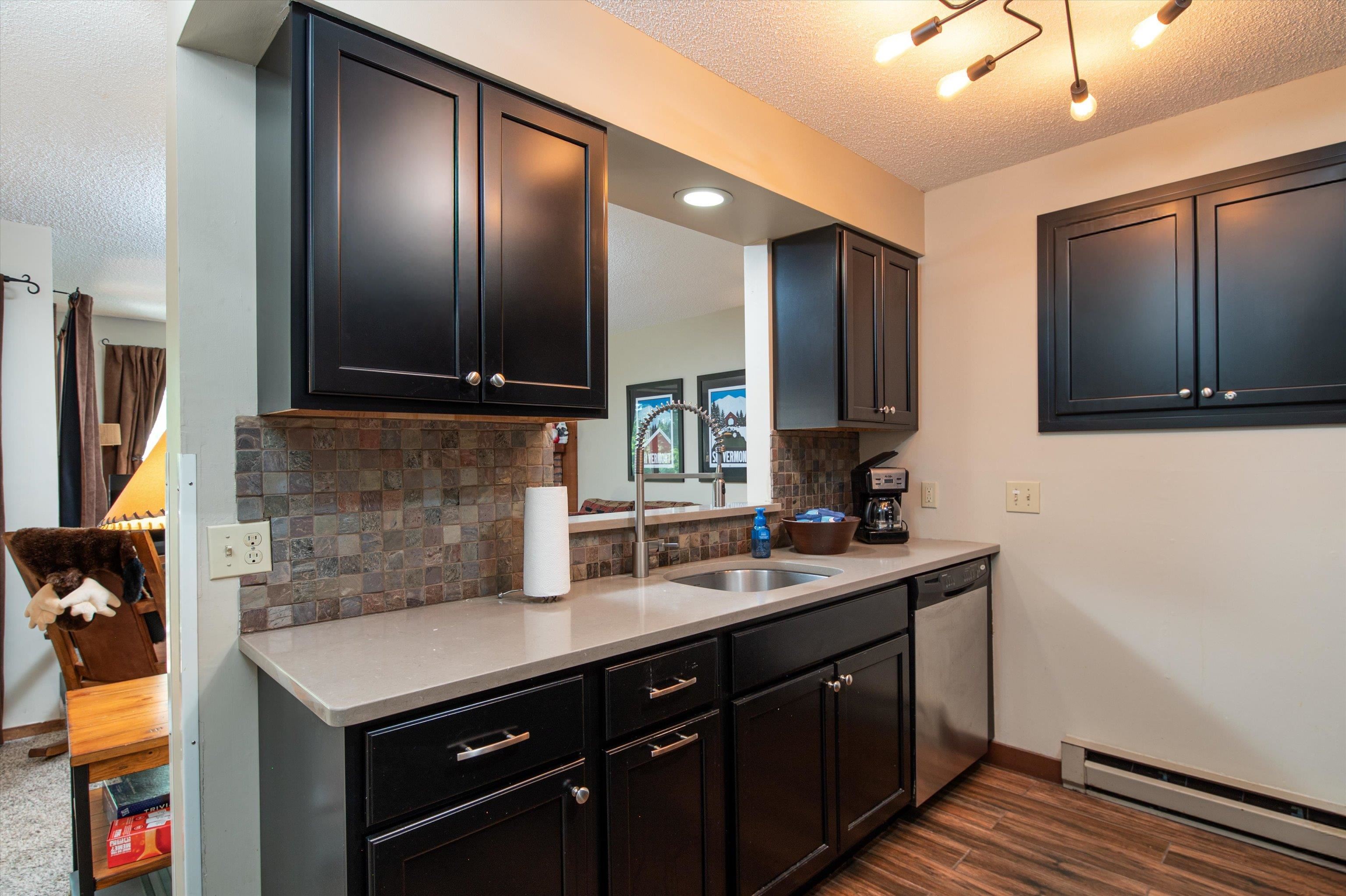 100 Kettlebrook Road Property Photo 7