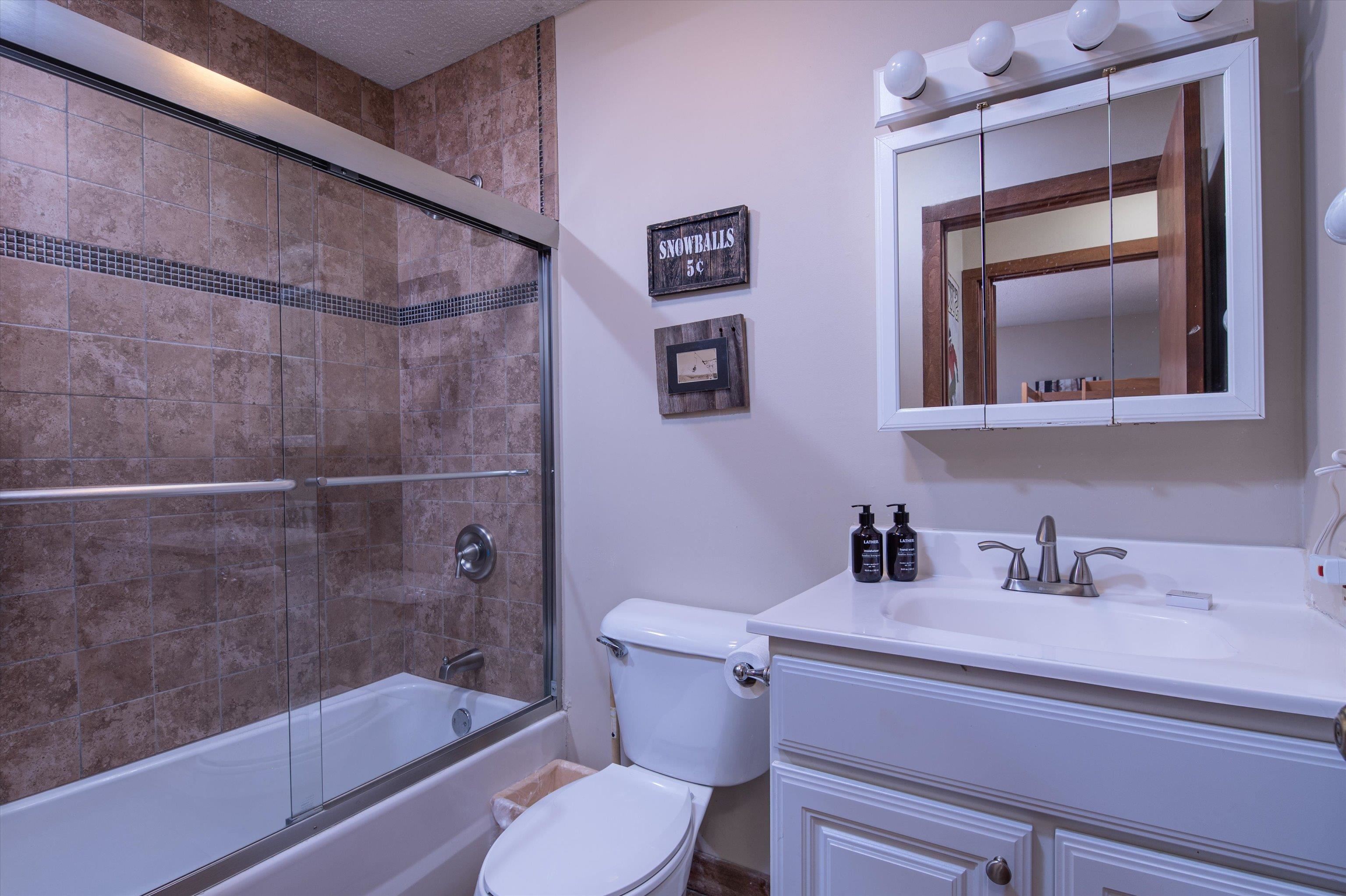 100 Kettlebrook Road Property Photo 12
