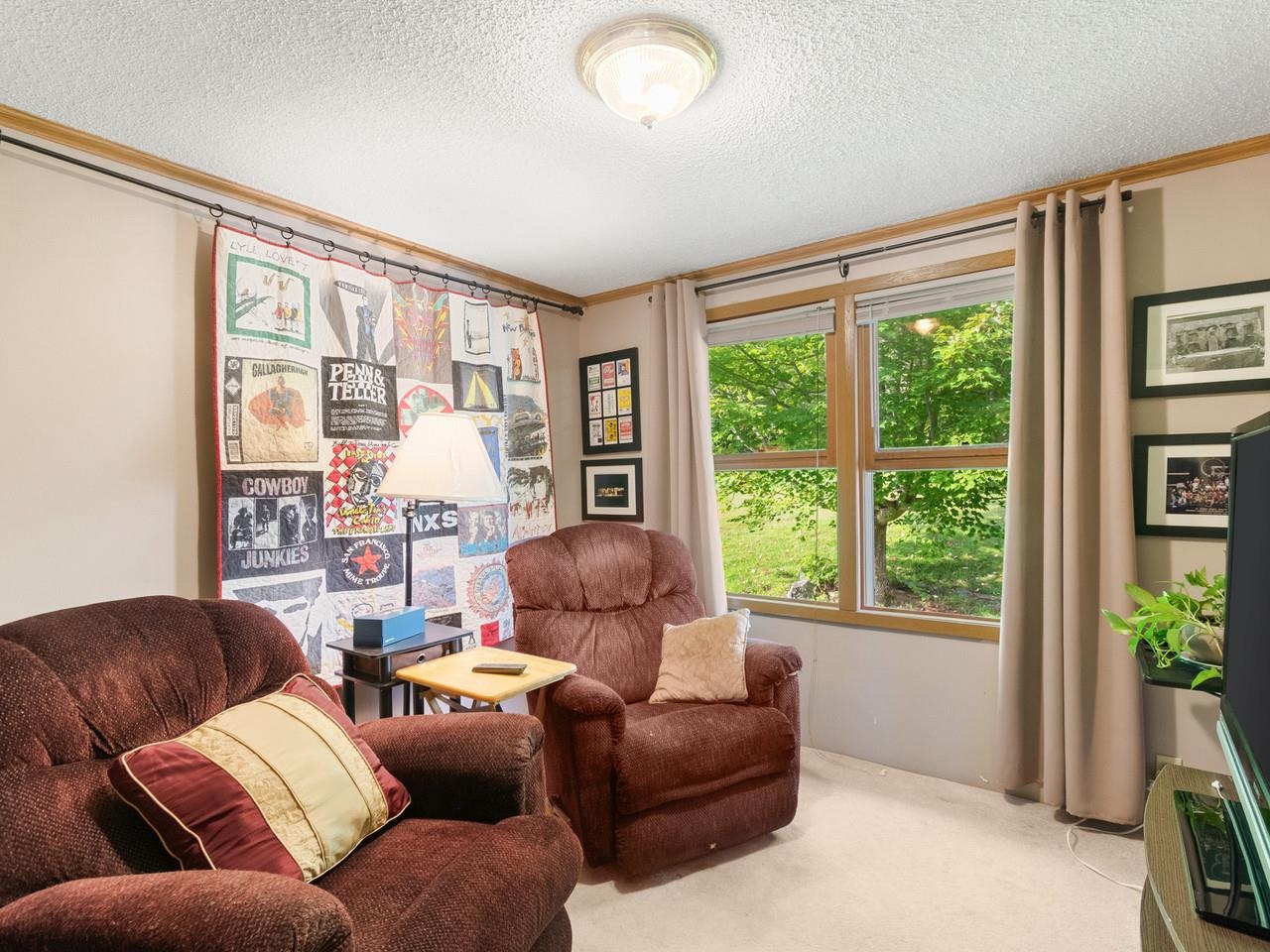 157 Williston Woods Road Property Photo 18