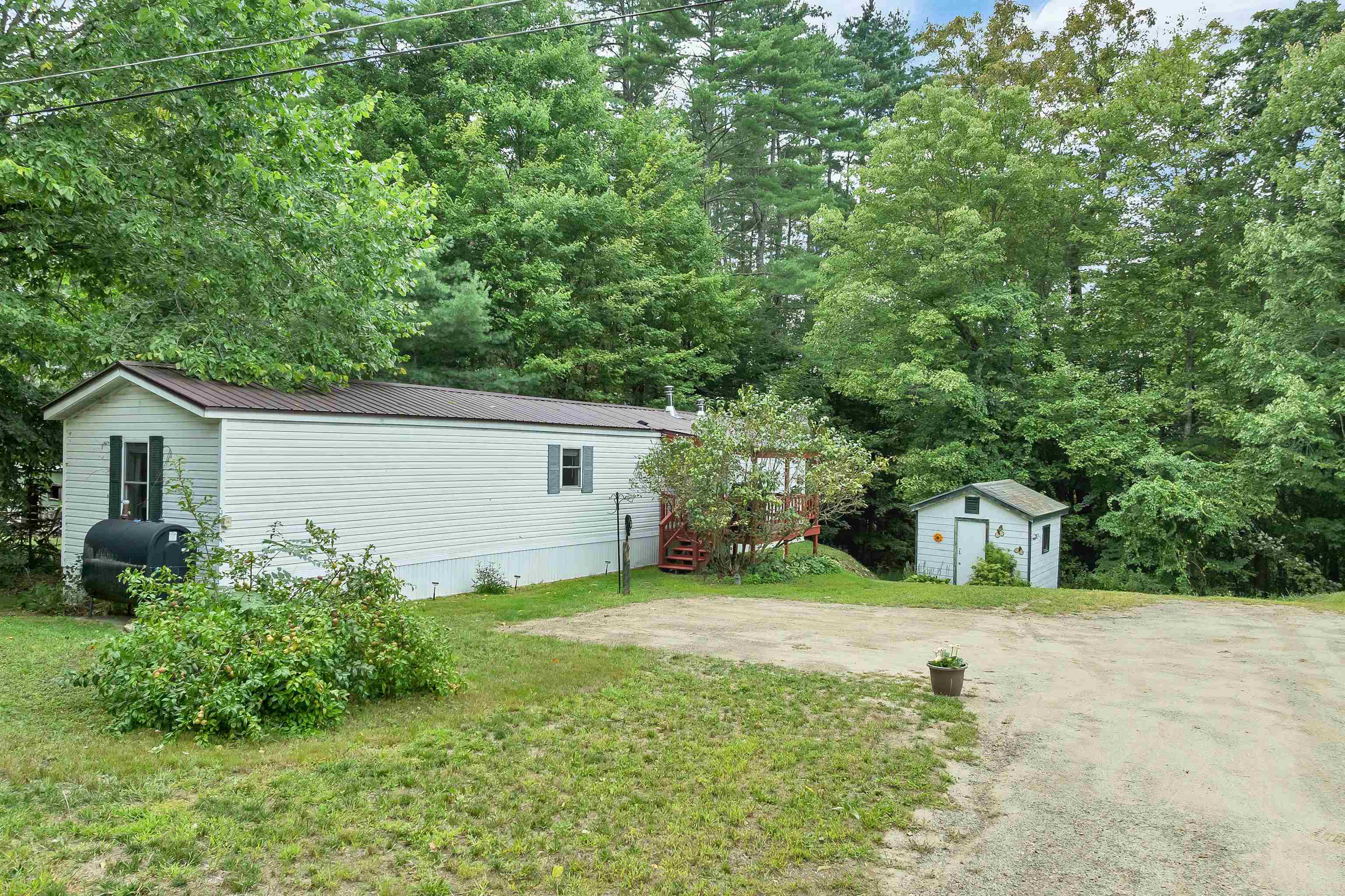 5 Walnut Drive Property Photo 1
