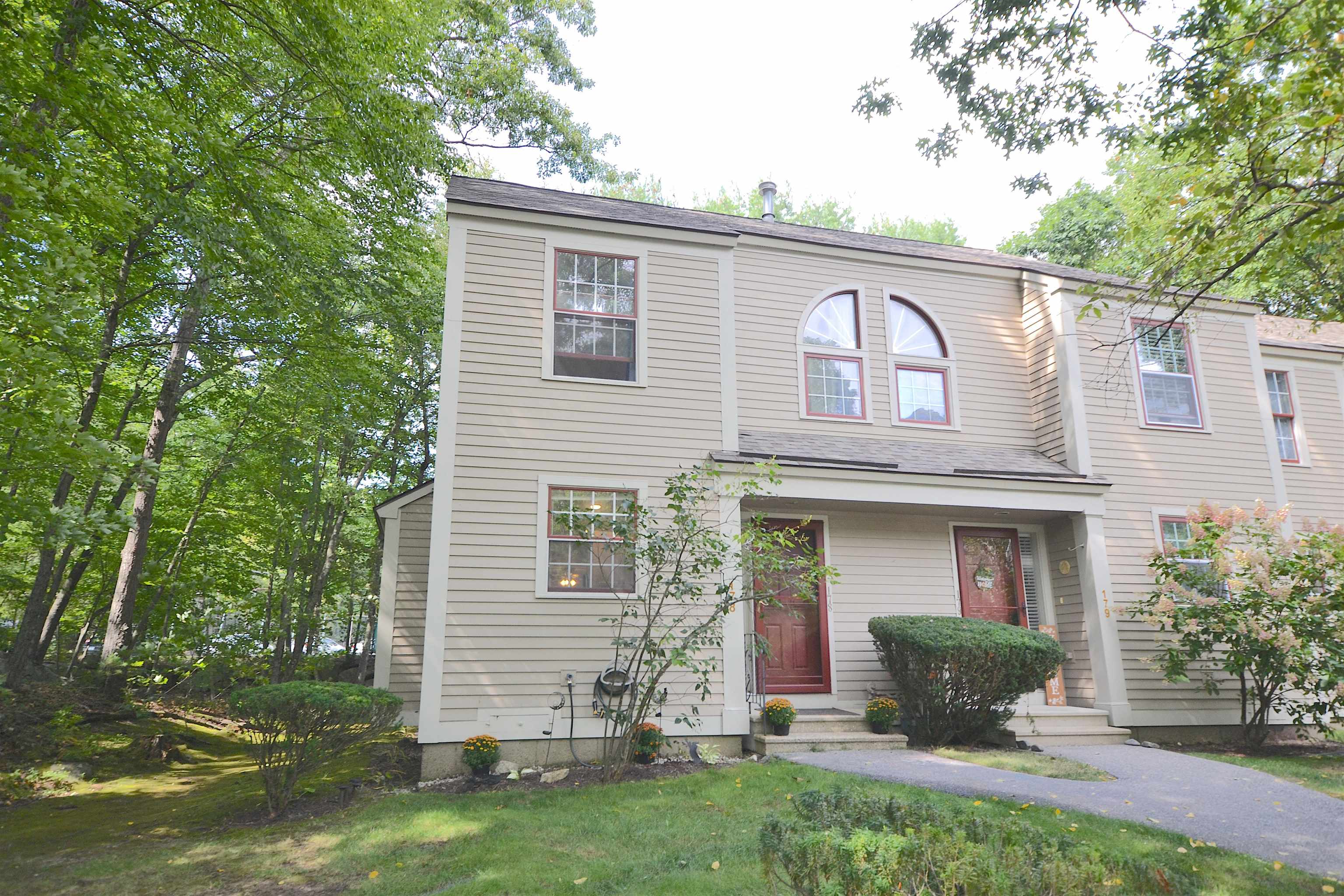 1465 Hooksett Road Property Photo 1