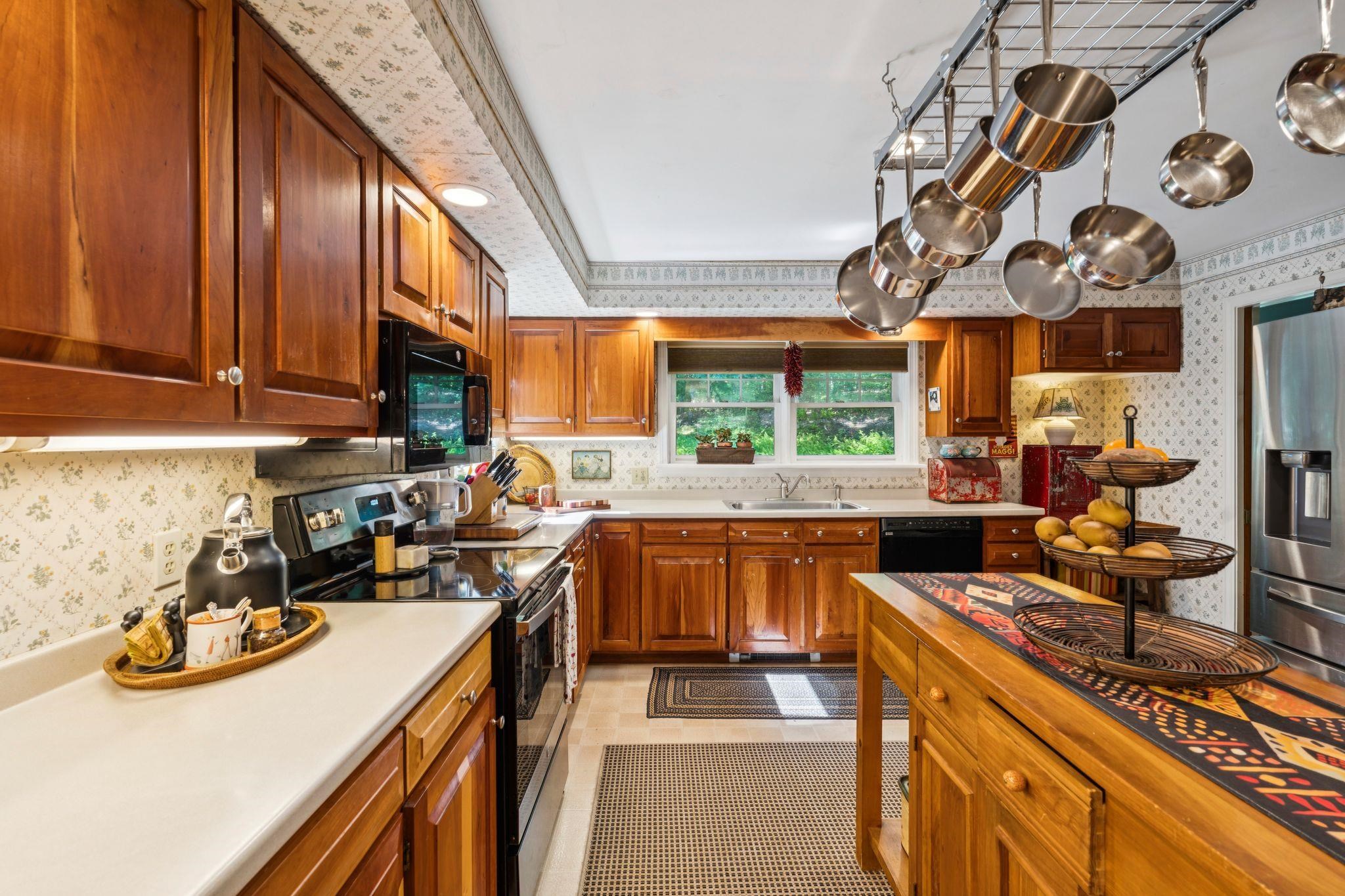 233 Brothers Road Property Photo 12