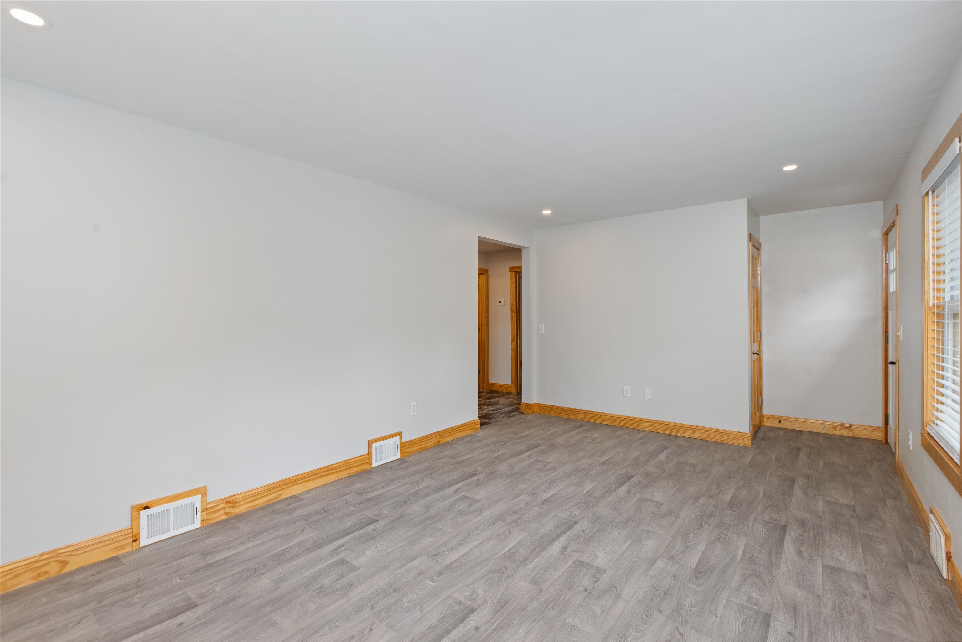 58 Brady Avenue Property Photo 4