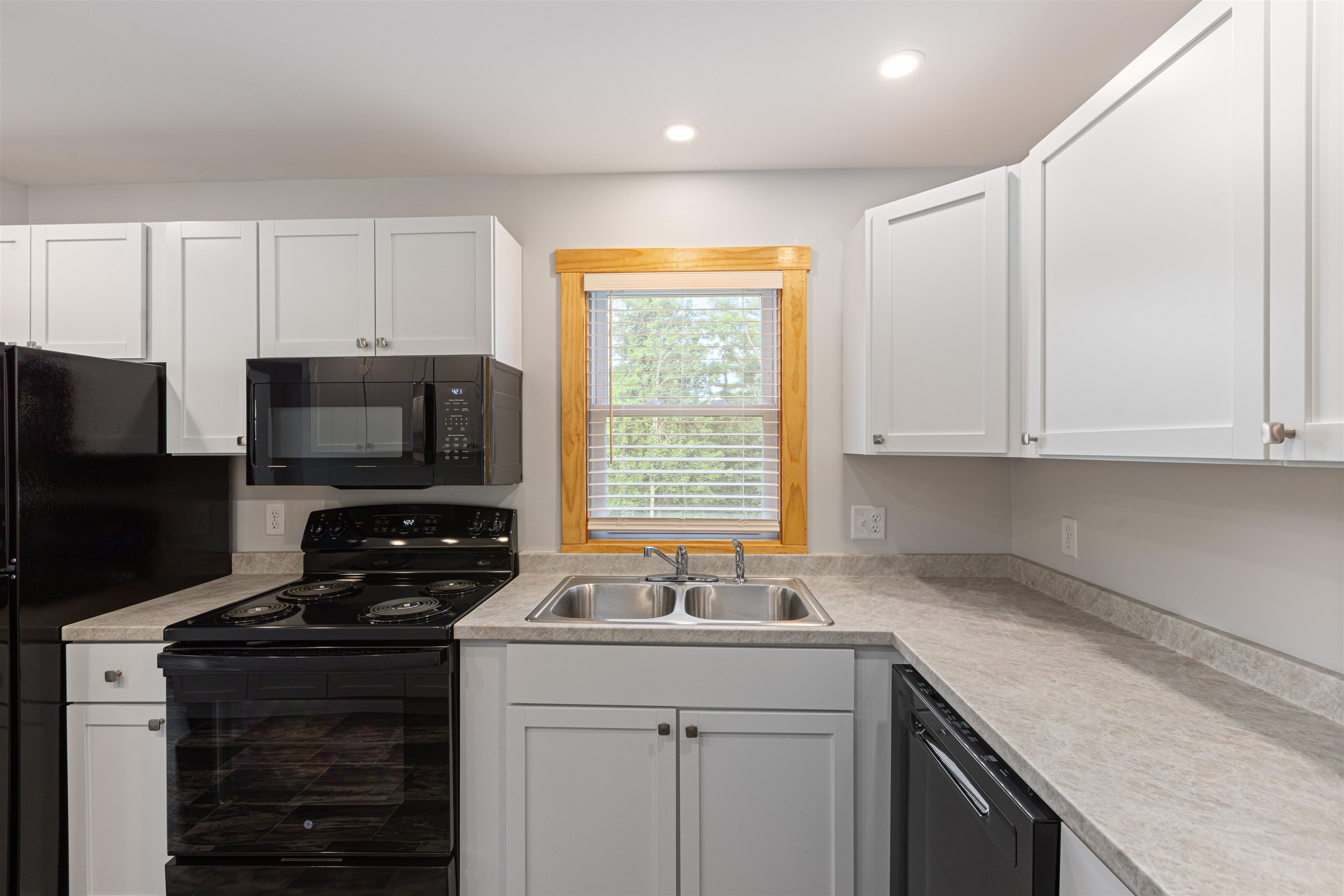 58 Brady Avenue Property Photo 7