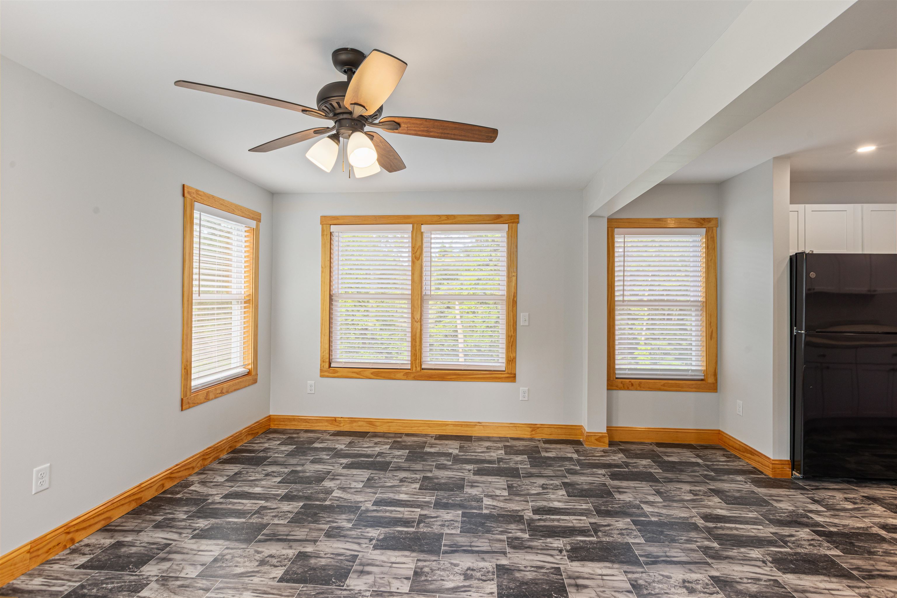 58 Brady Avenue Property Photo 8