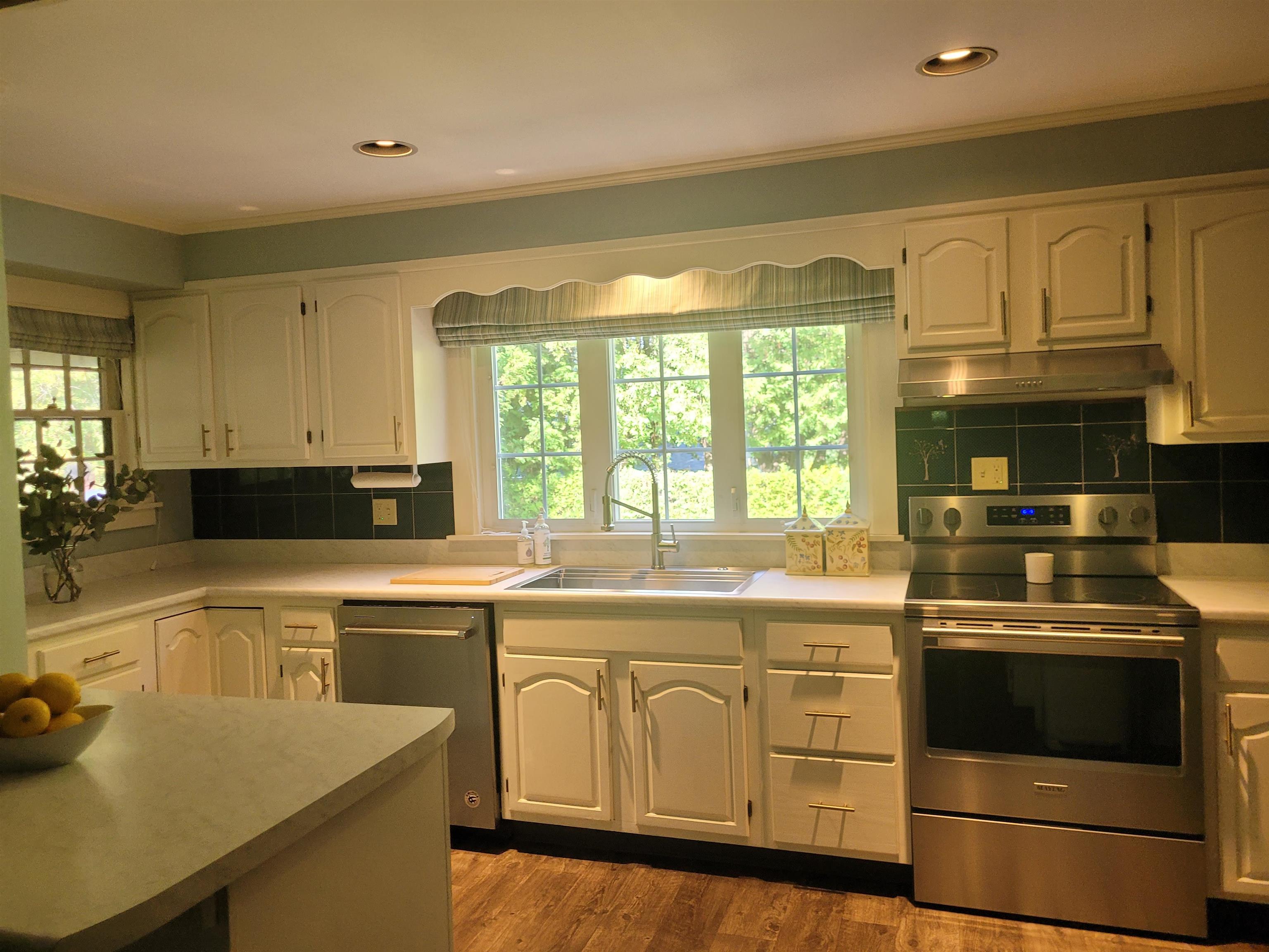 80 Underclyffe Road Property Photo 4