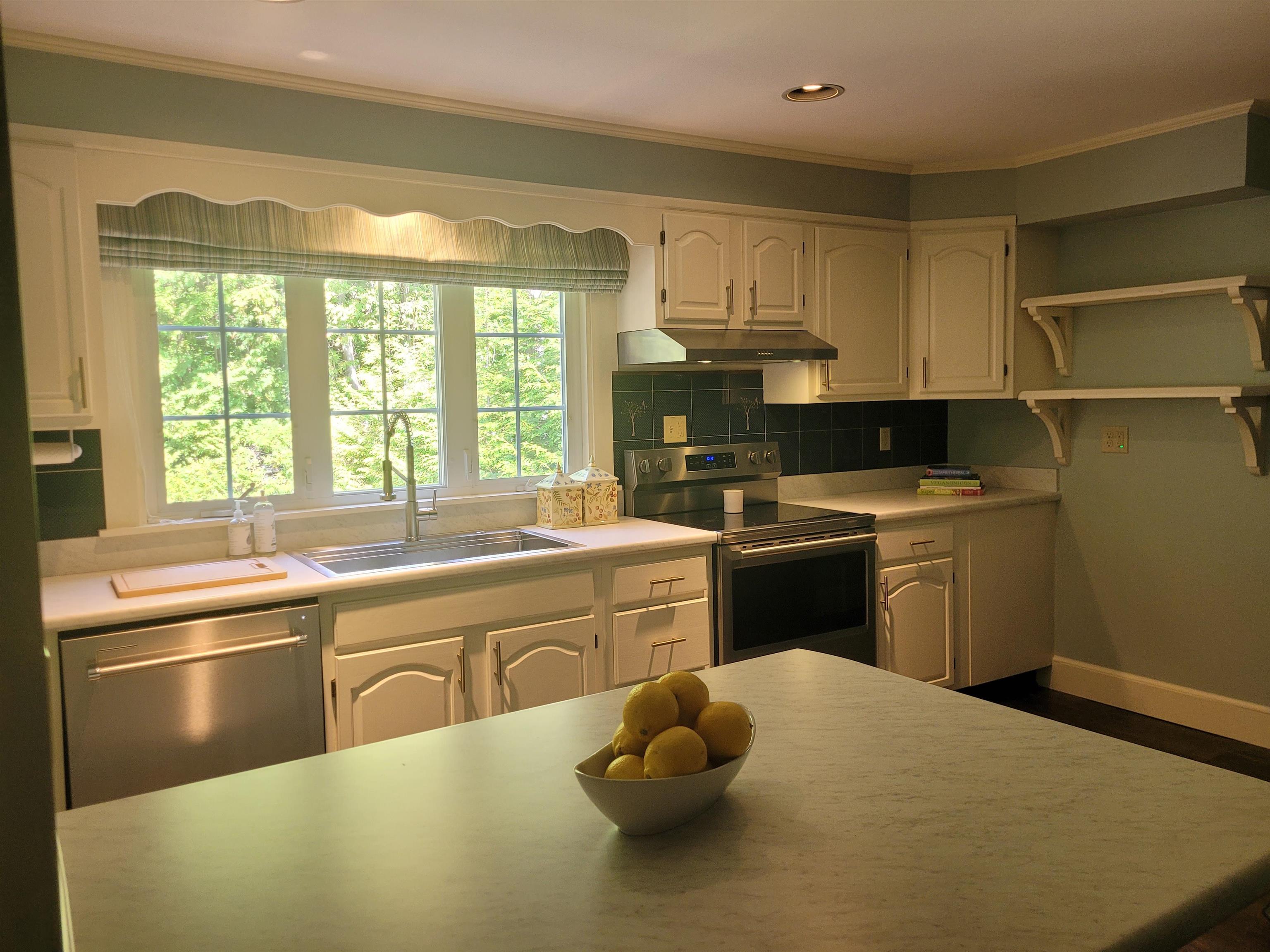 80 Underclyffe Road Property Photo 6