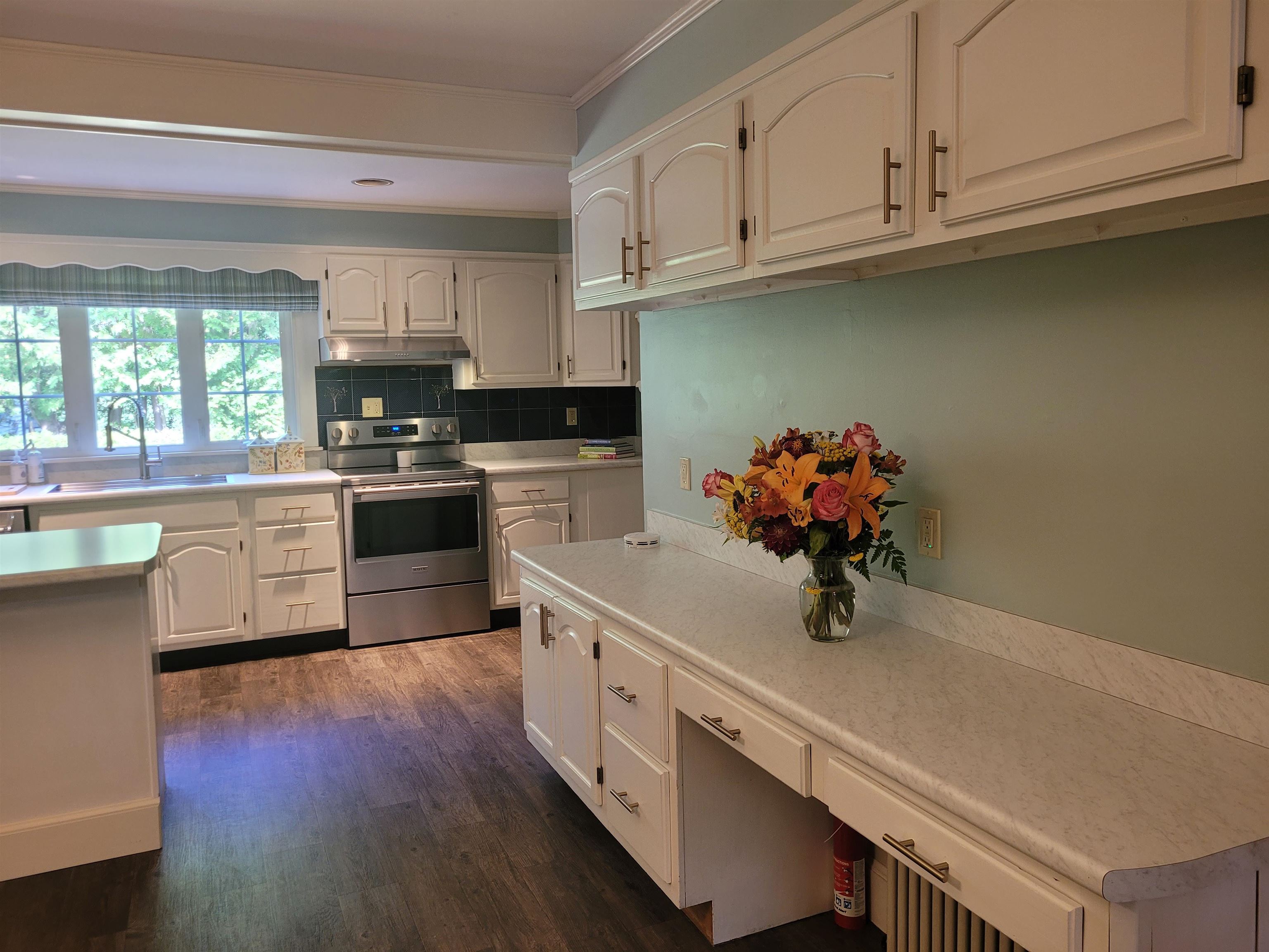 80 Underclyffe Road Property Photo 7