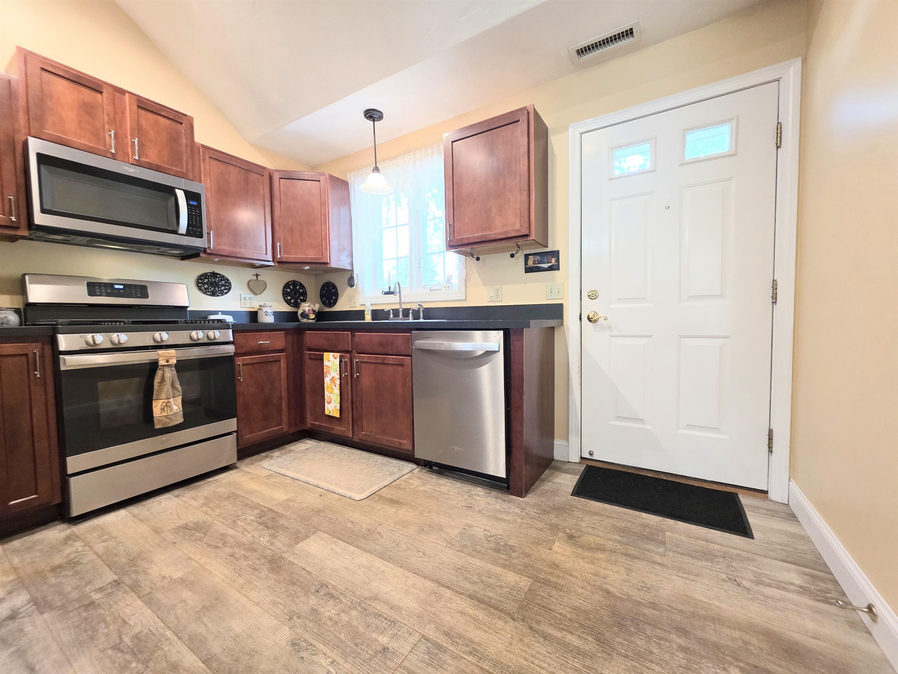 45 Bog Road Property Photo 6
