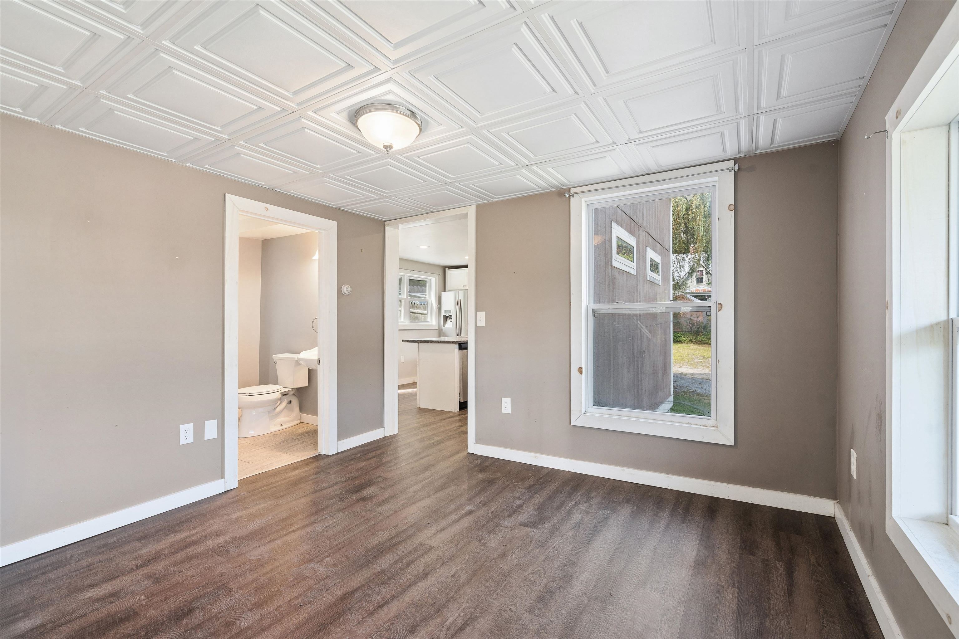 2 Farwell Street Property Photo 14