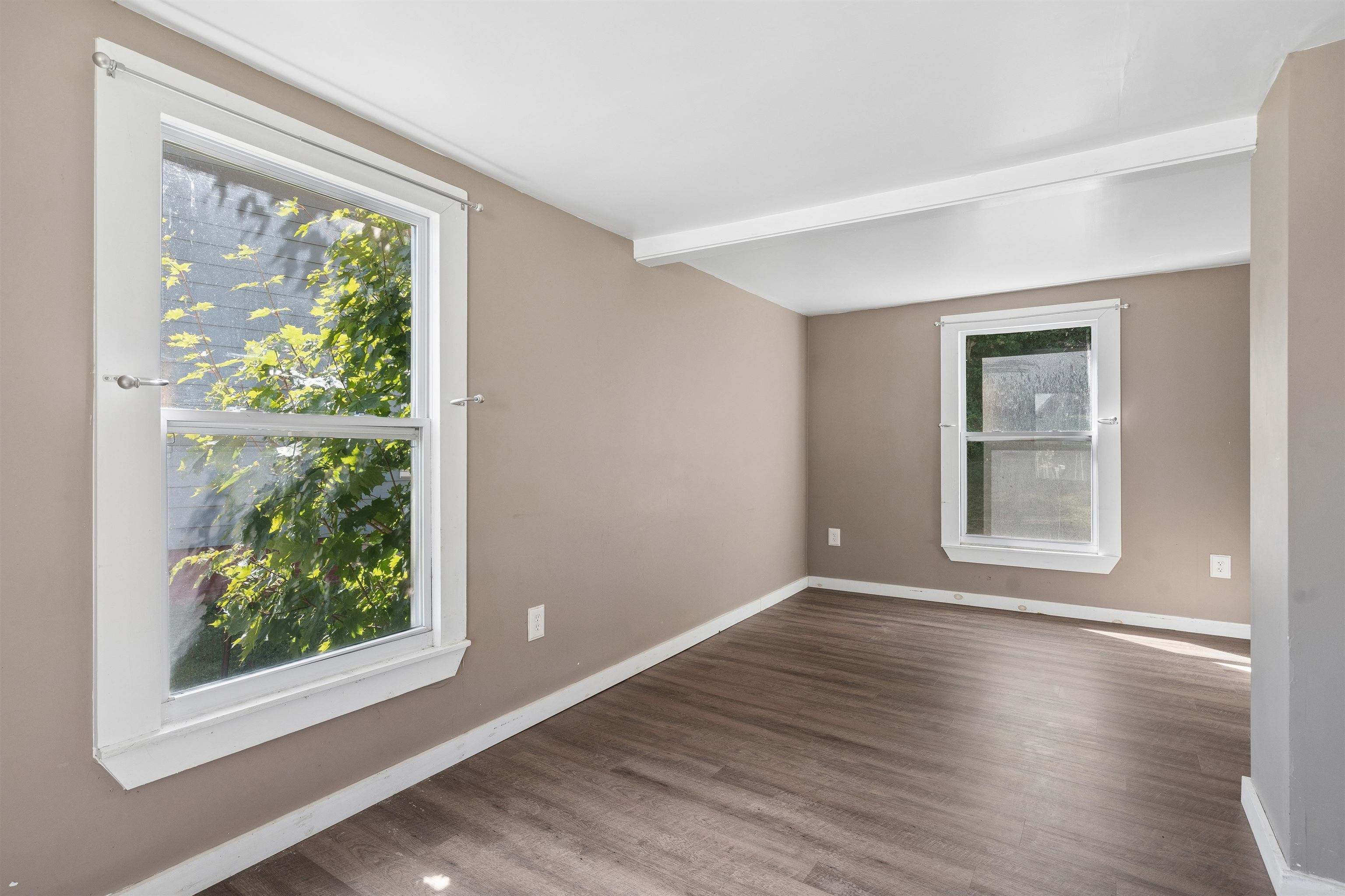 2 Farwell Street Property Photo 29