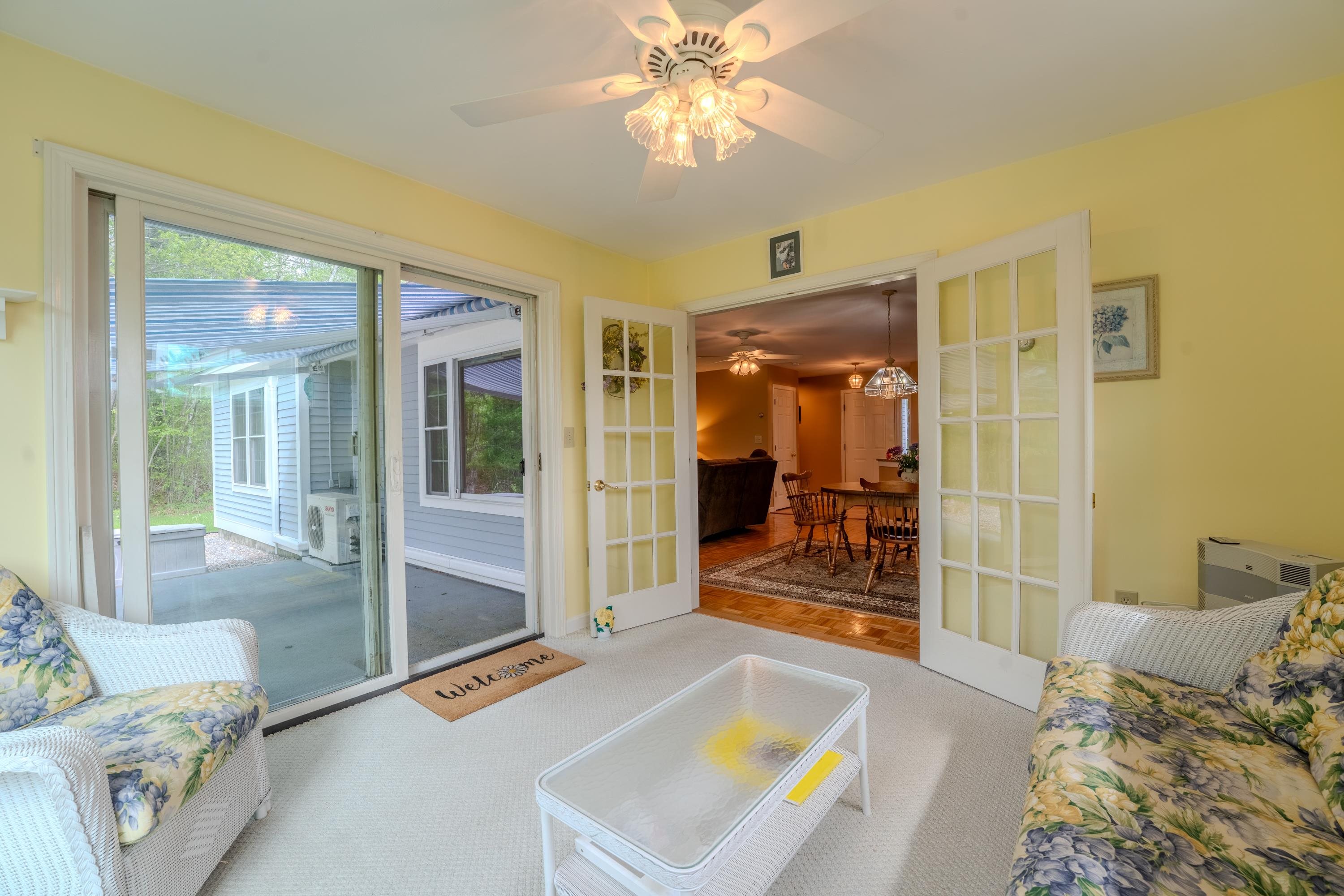 2 Highland View Lane Property Photo 8