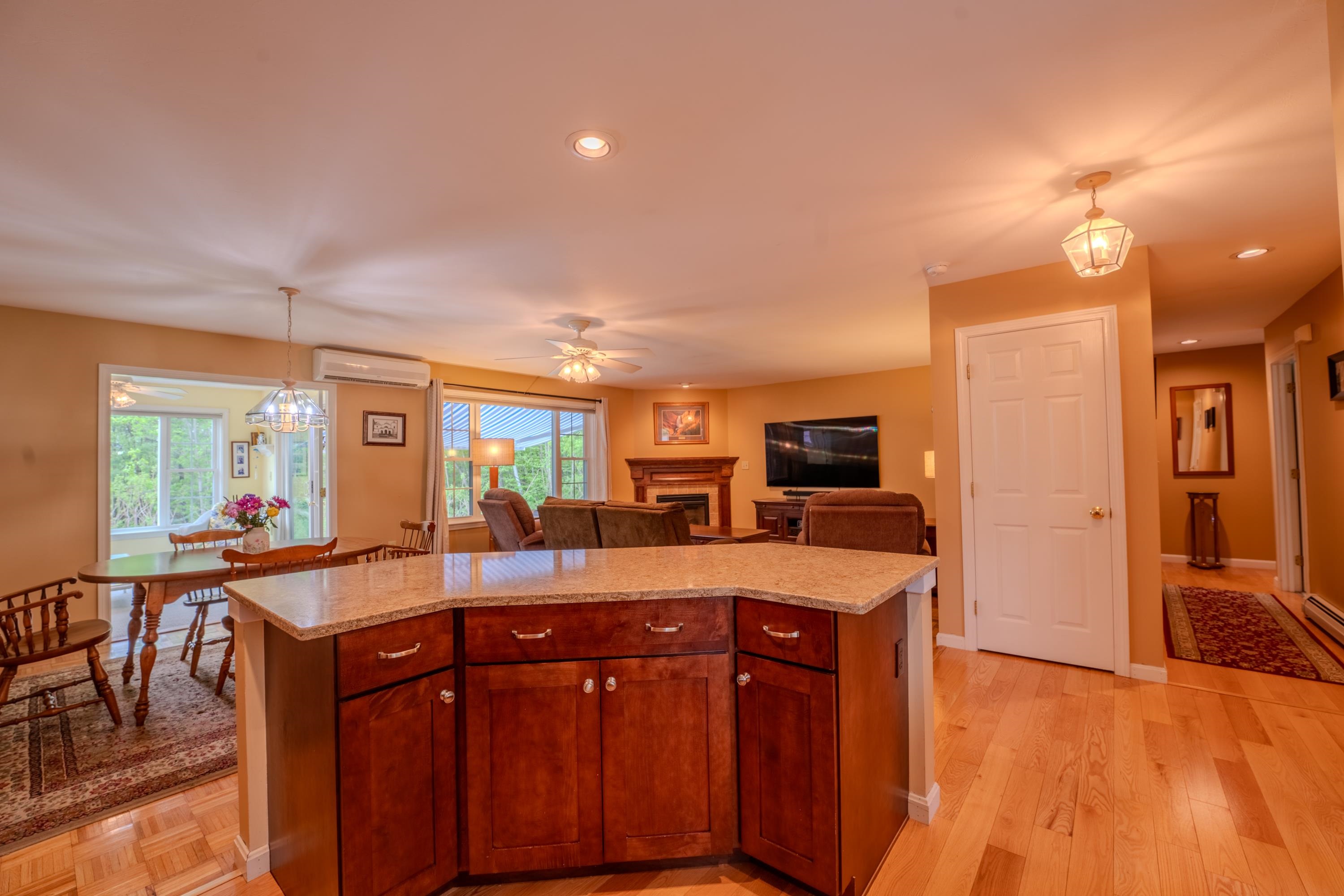 2 Highland View Lane Property Photo 15