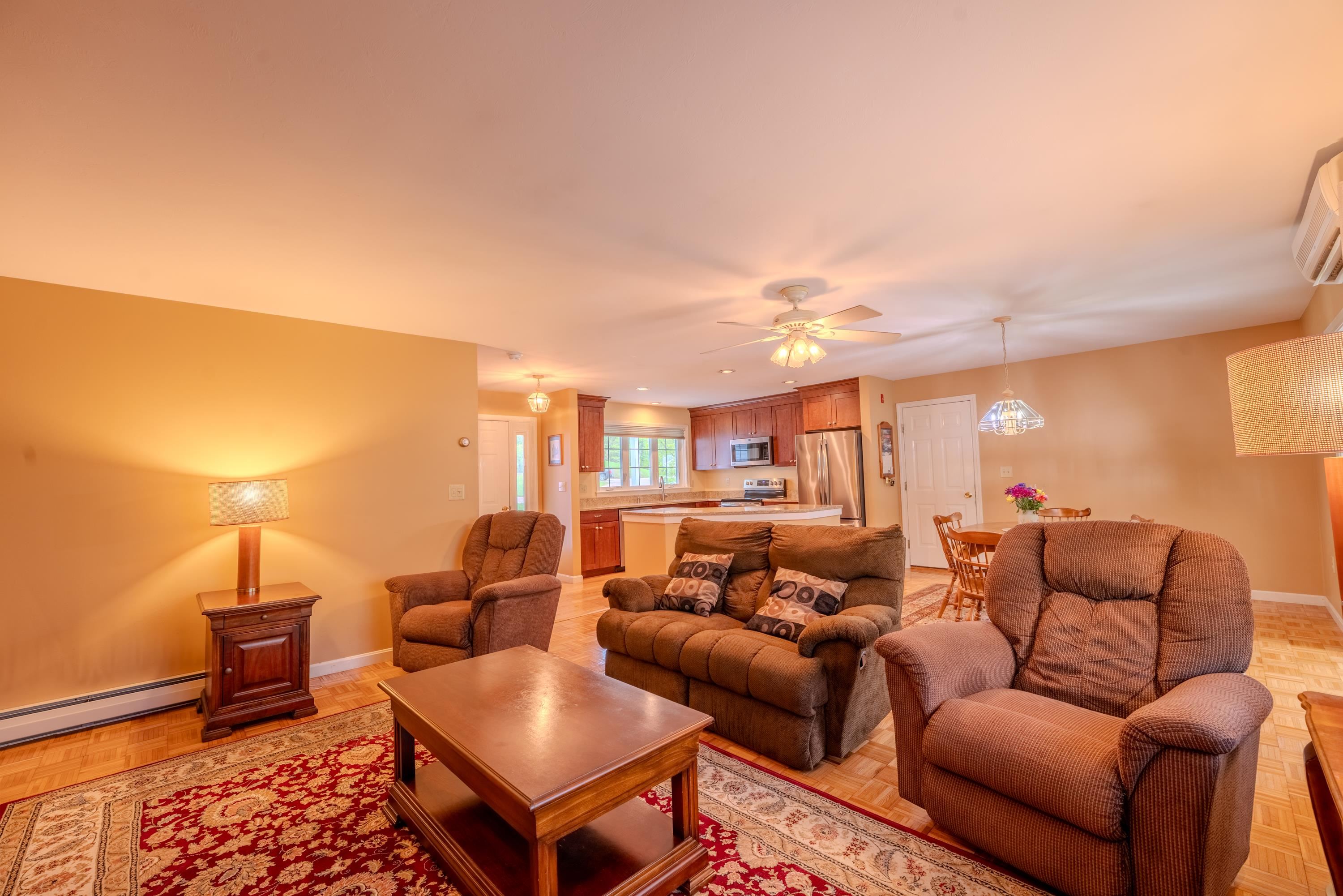 2 Highland View Lane Property Photo 17