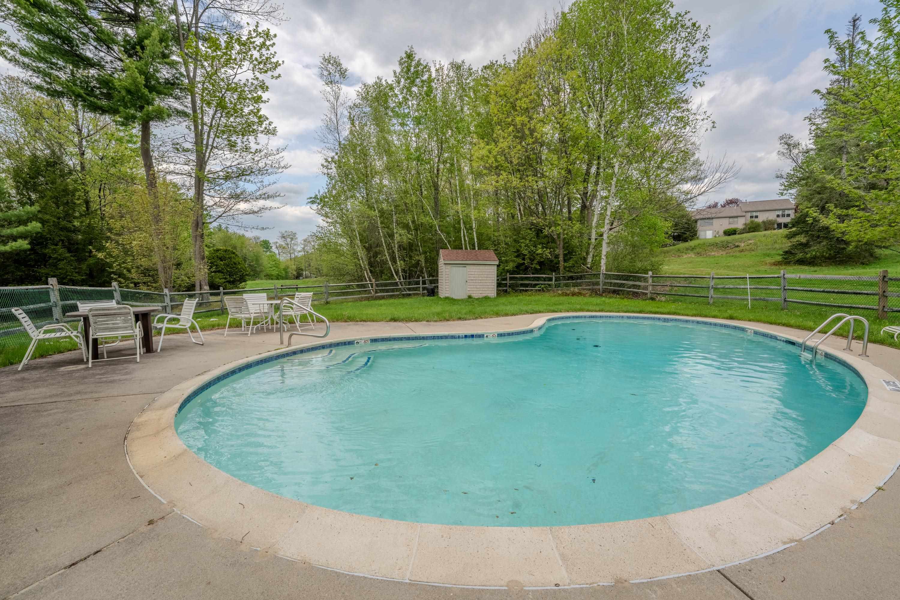 2 Highland View Lane Property Photo 40