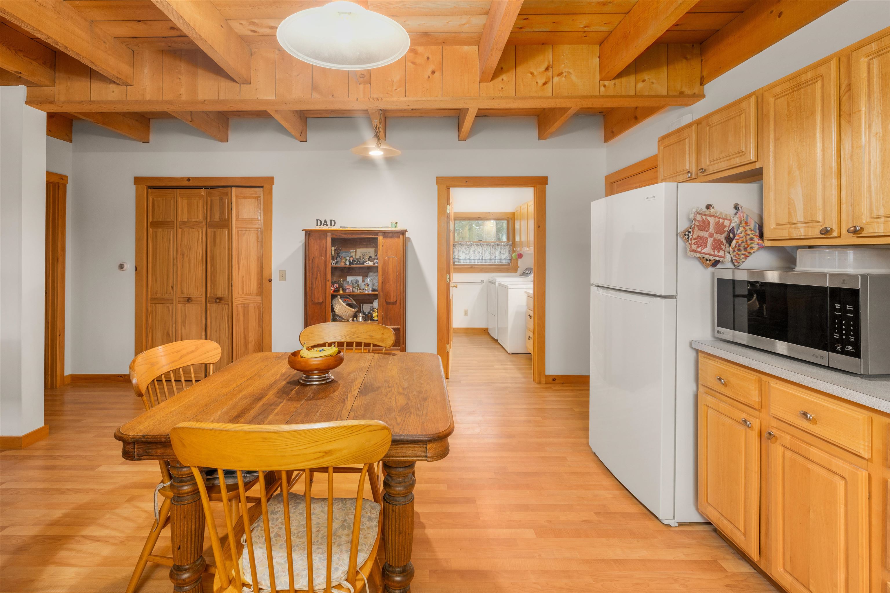 195 Beacon Hill Road Property Photo 7