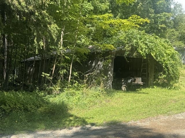 317 Auld Lang Syne Road Property Photo 33