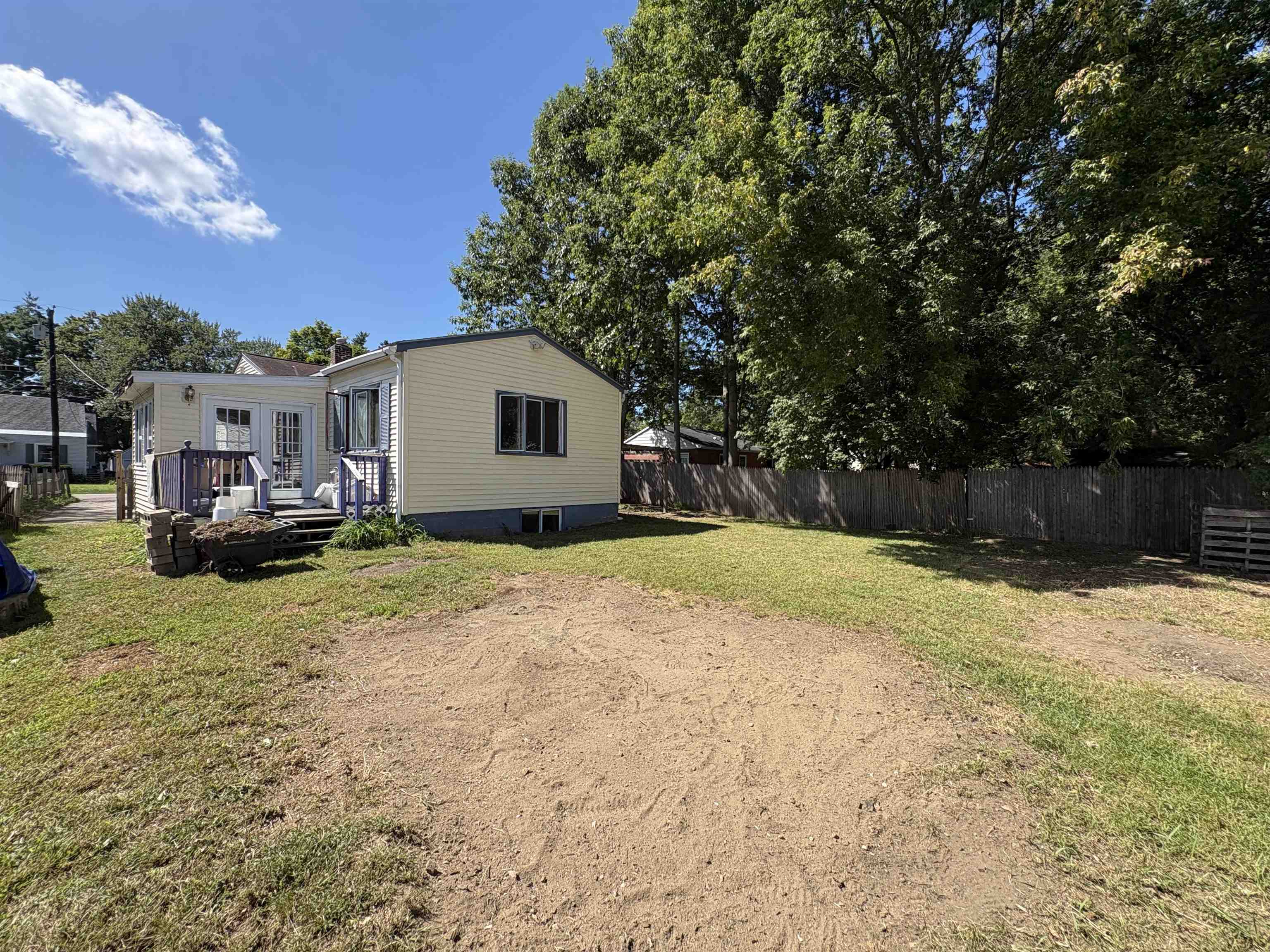 11 Mohawk Avenue Property Photo 6