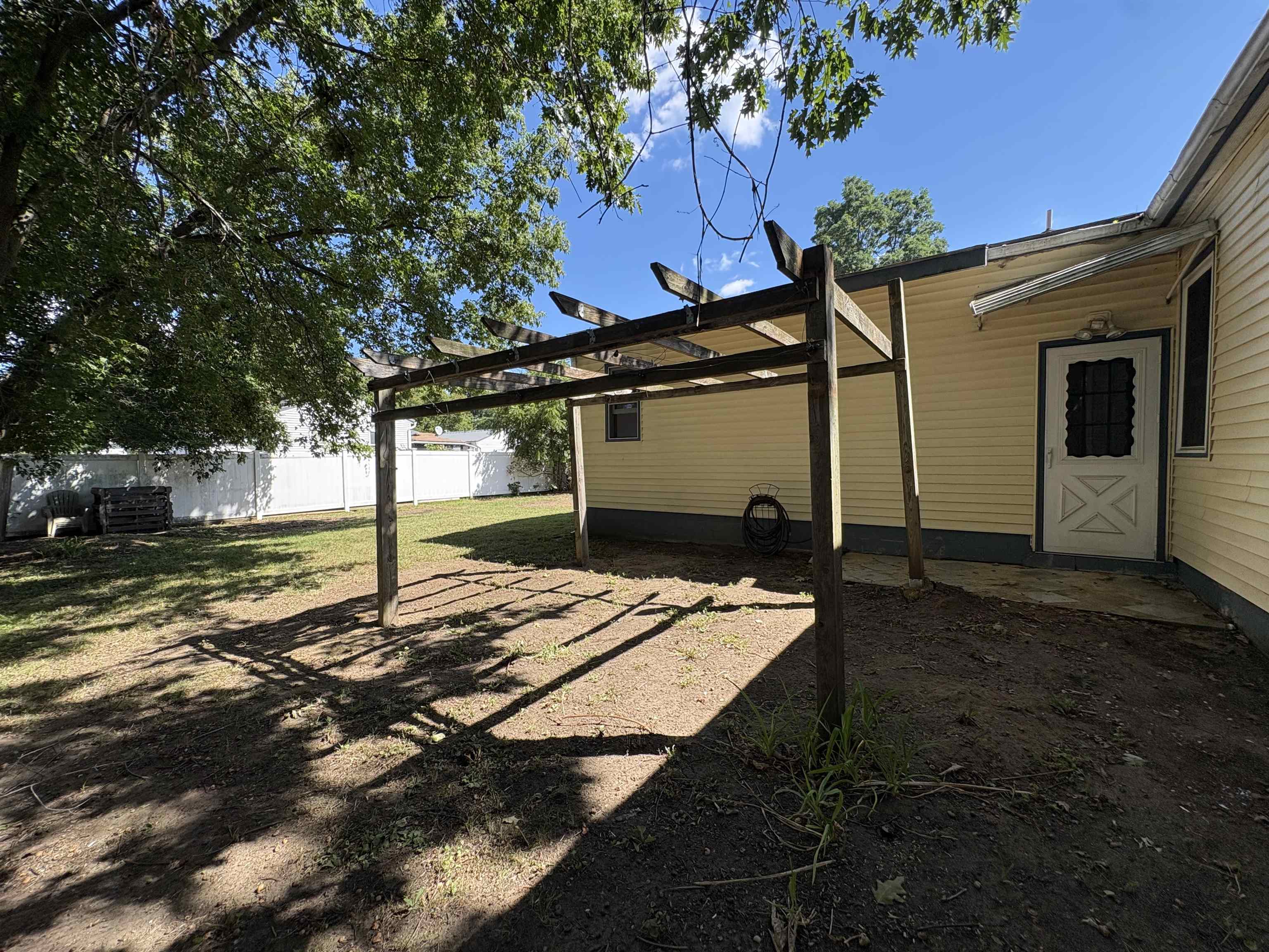 11 Mohawk Avenue Property Photo 7