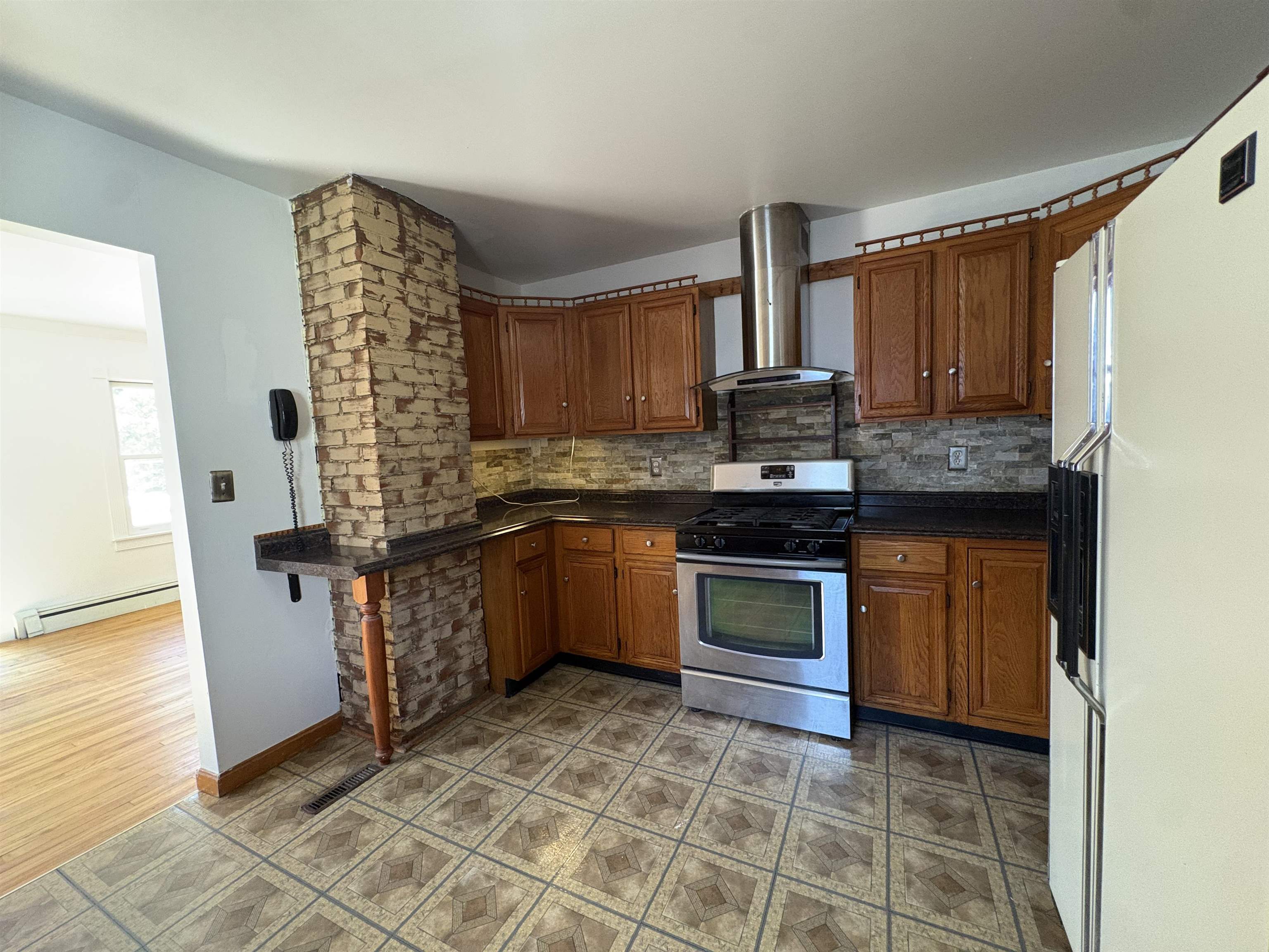 11 Mohawk Avenue Property Photo 18