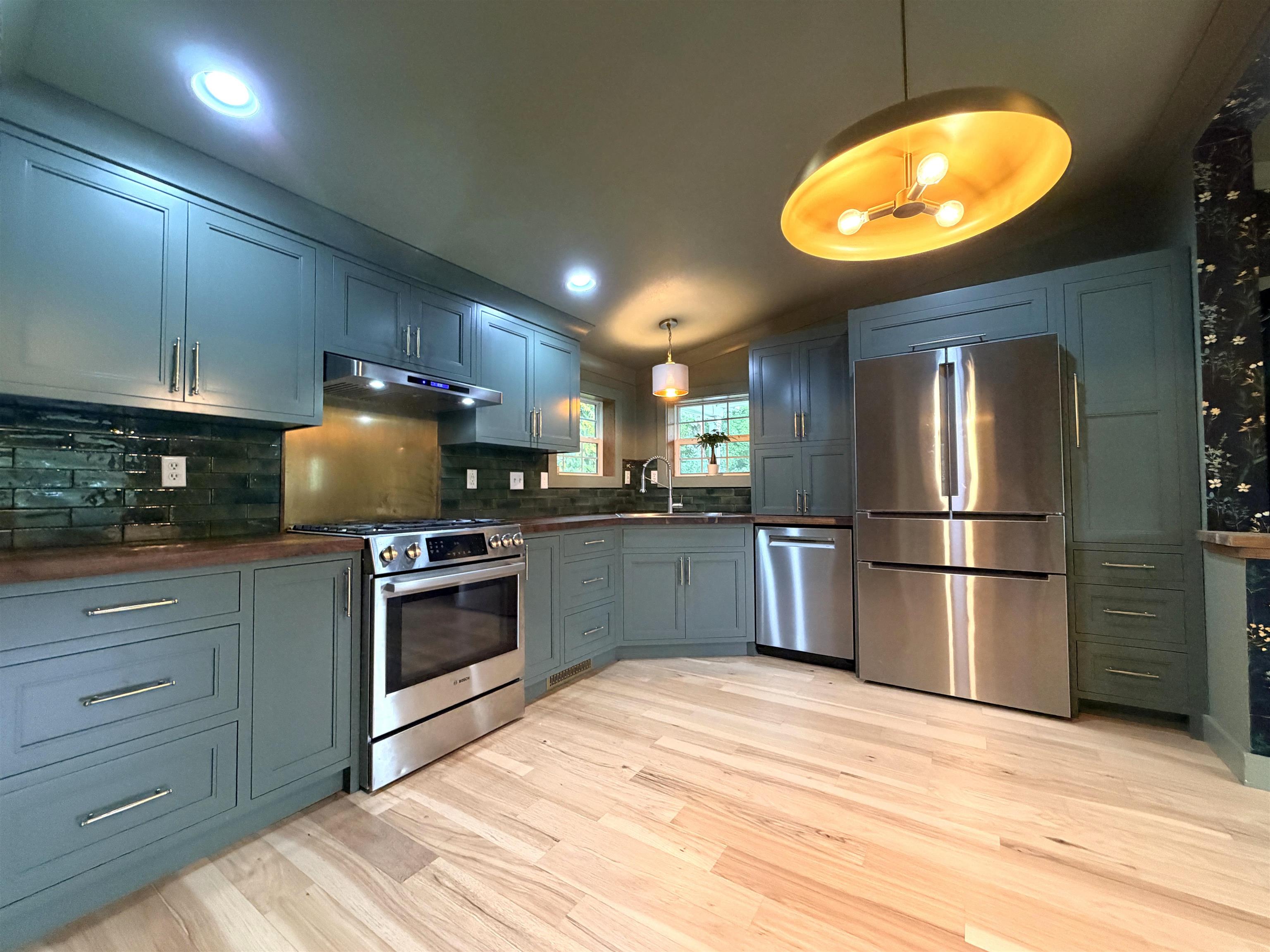 11 Arnold Drive Property Photo 8