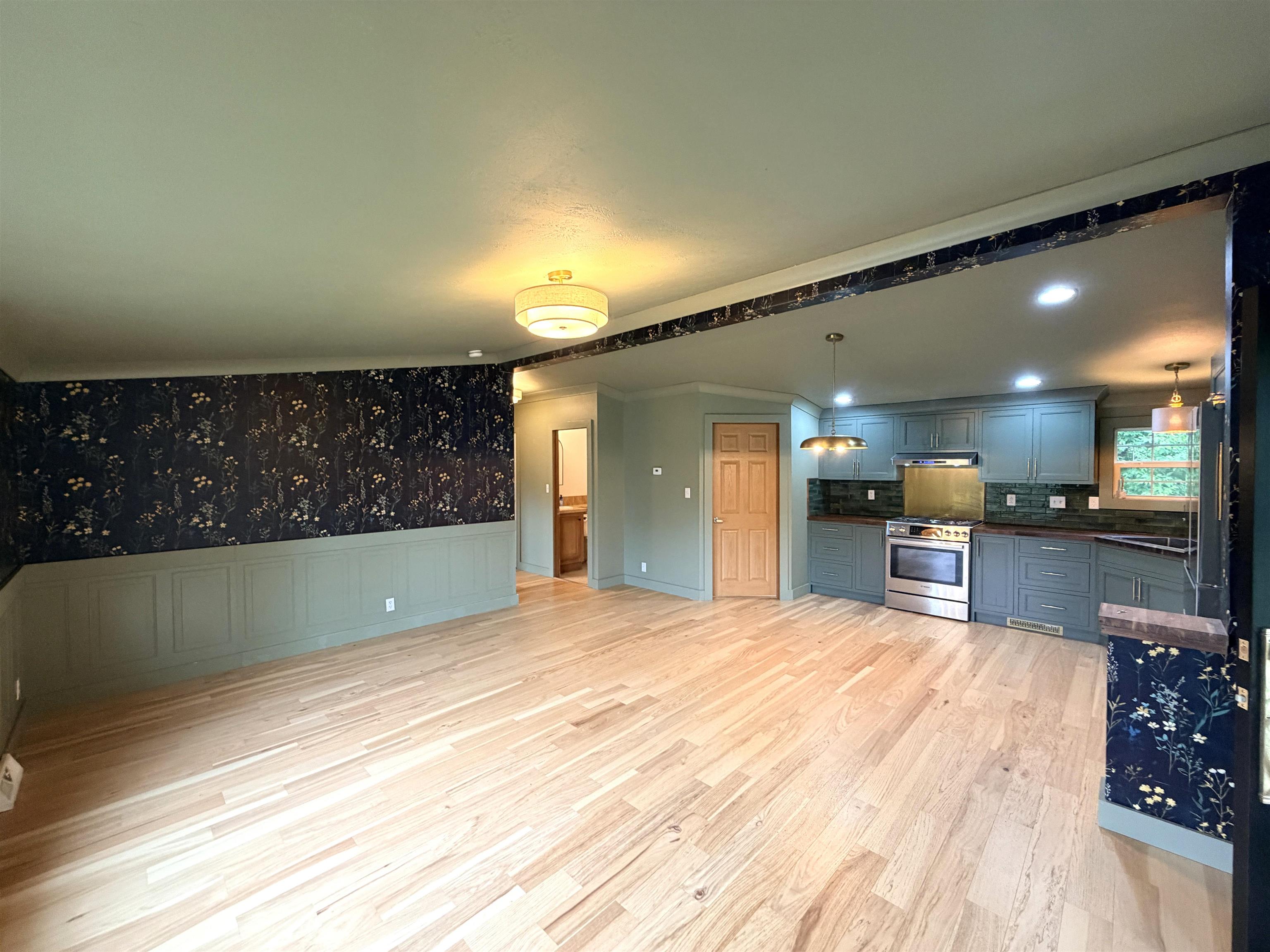 11 Arnold Drive Property Photo 11