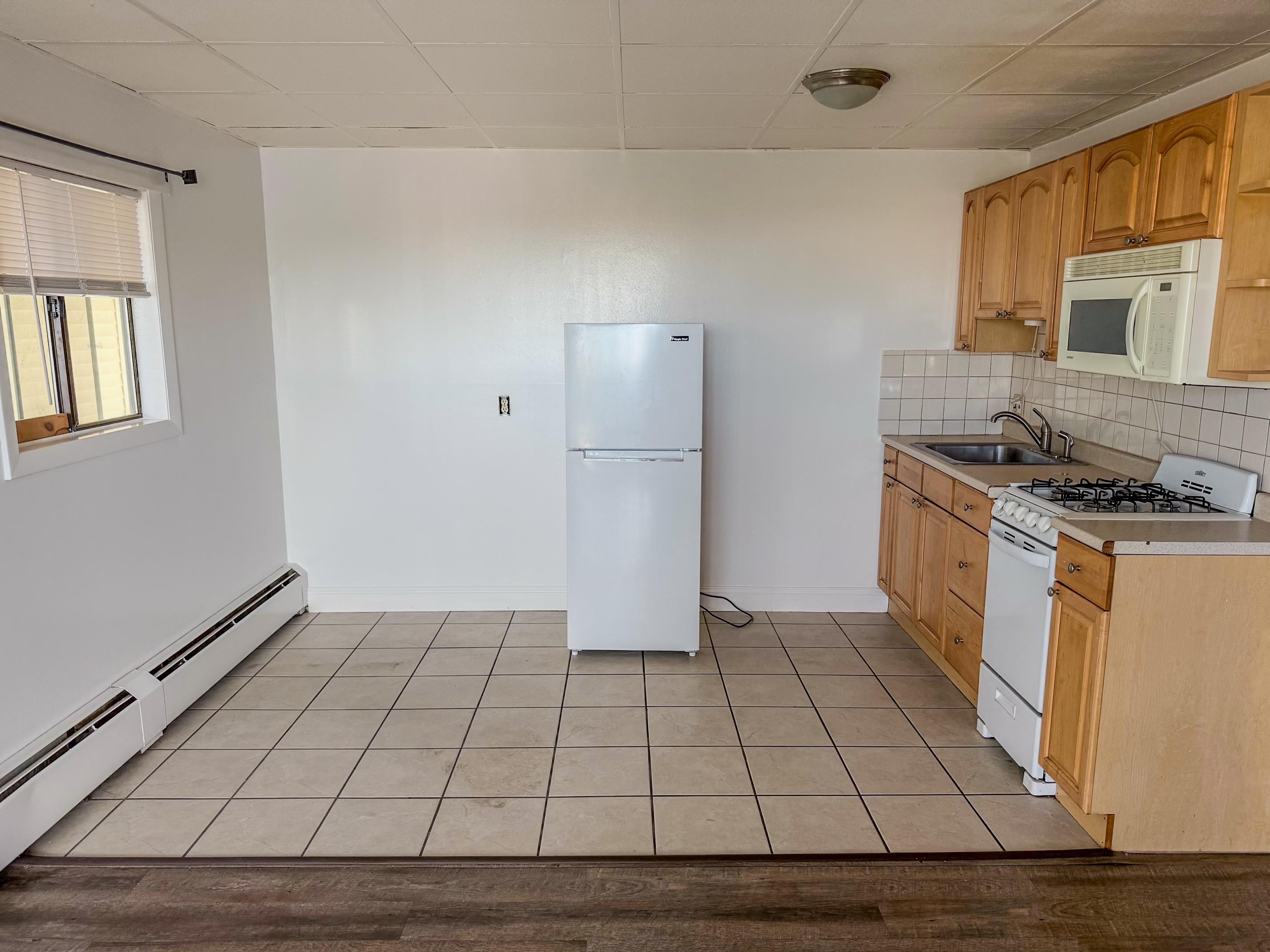 933 Ocean Boulevard Property Photo 5