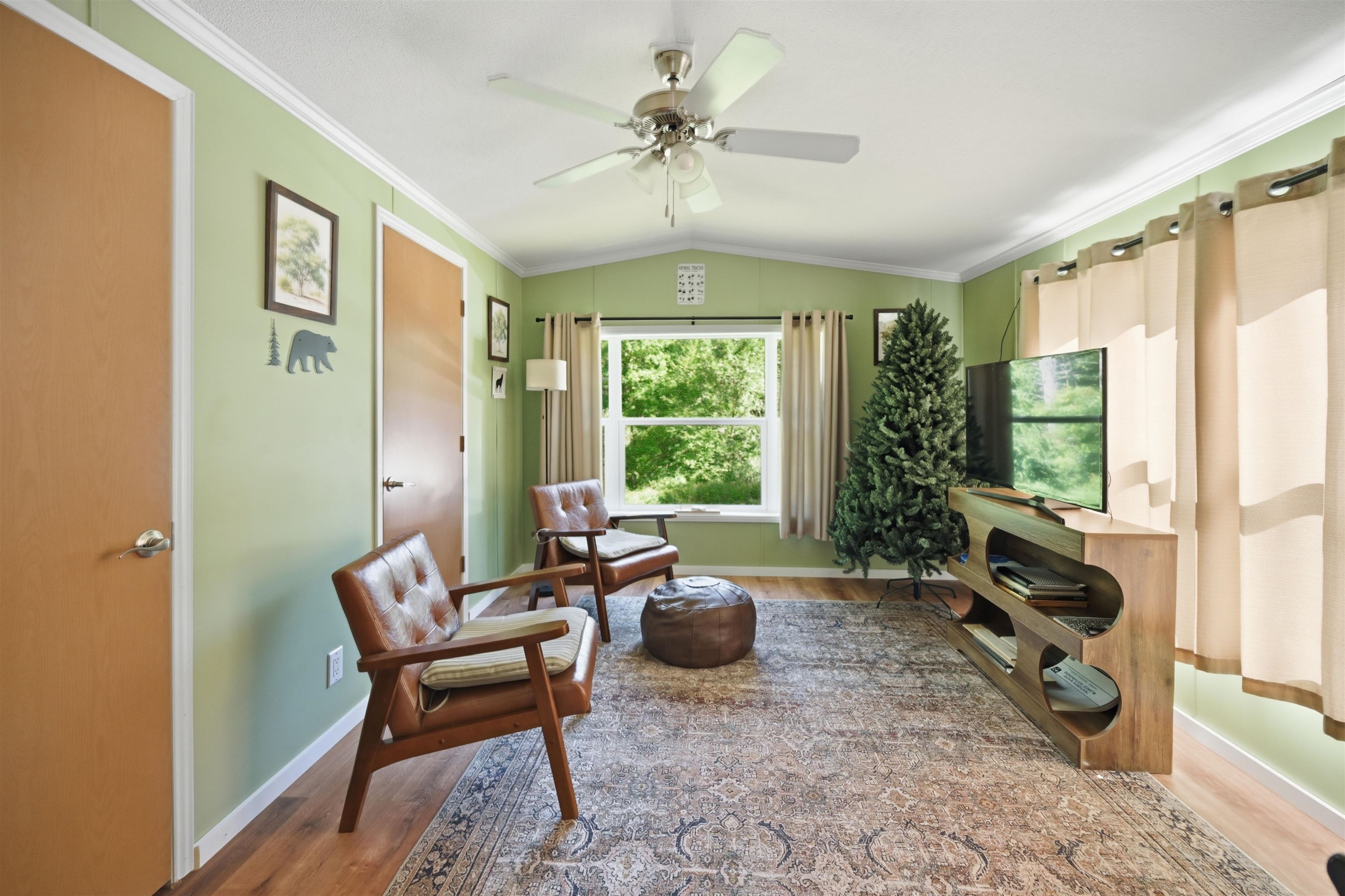 18 Parker Avenue Property Photo 27