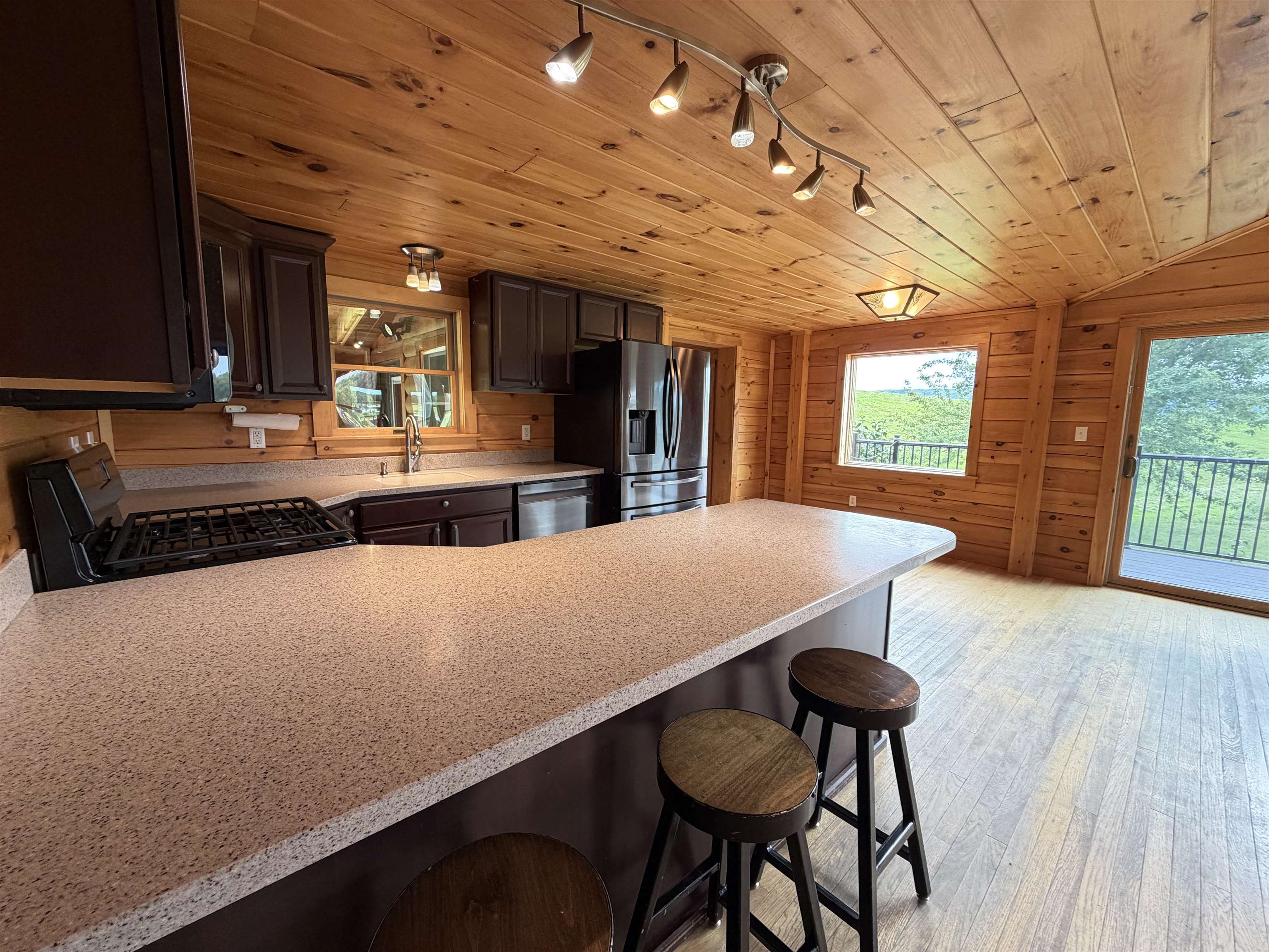 1298 Stage Road Property Photo 10
