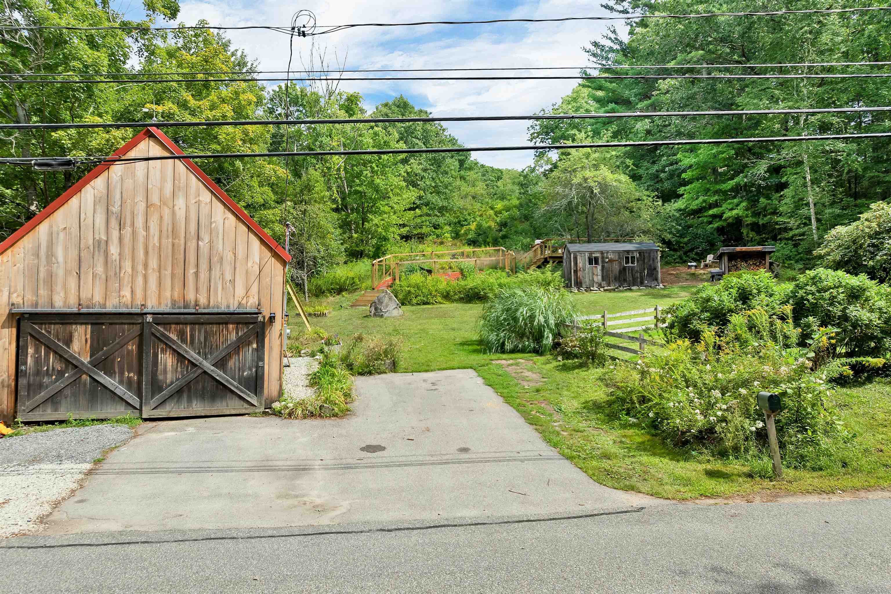 170 Packers Falls Road Property Photo 7