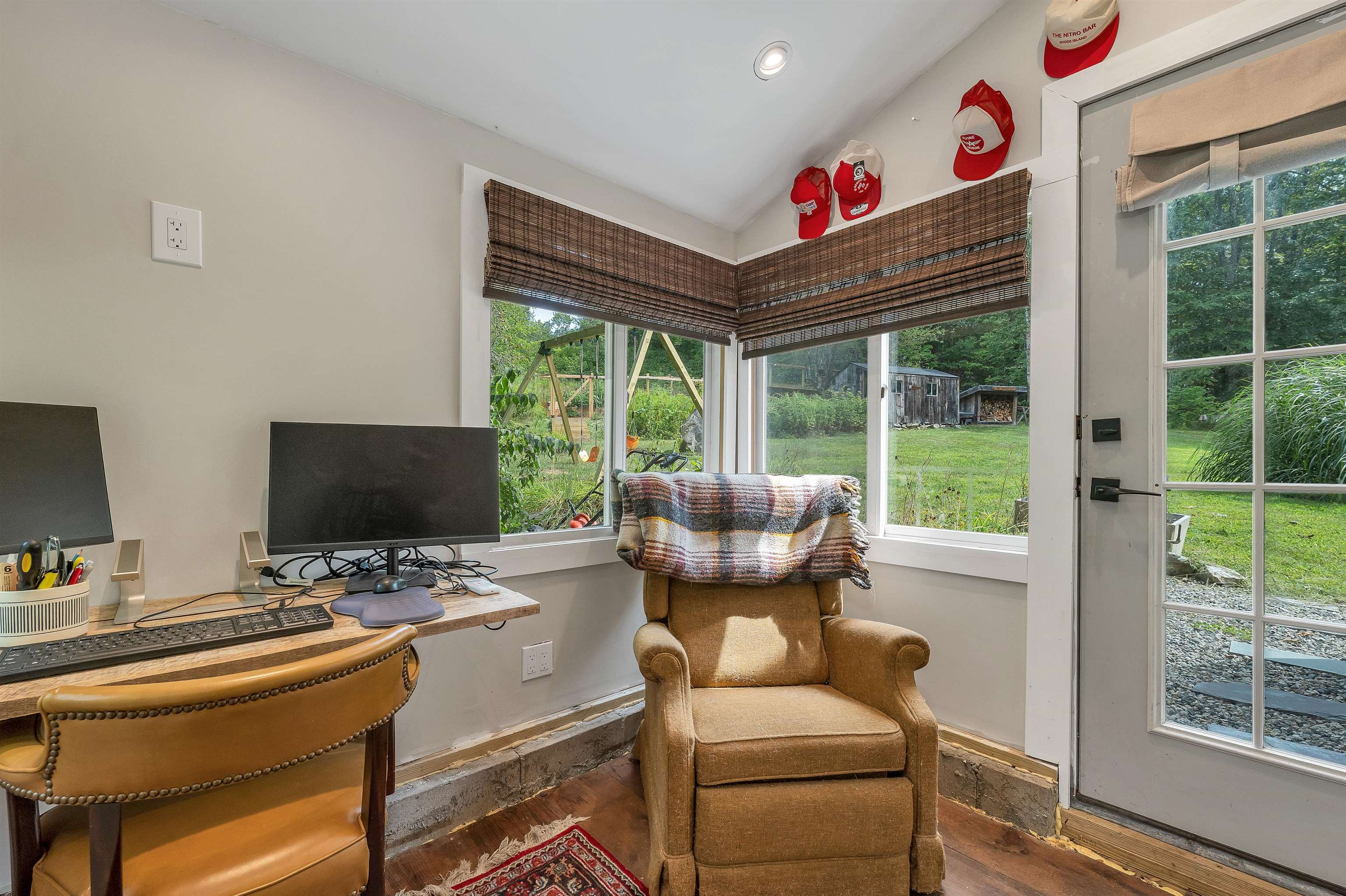 170 Packers Falls Road Property Photo 38