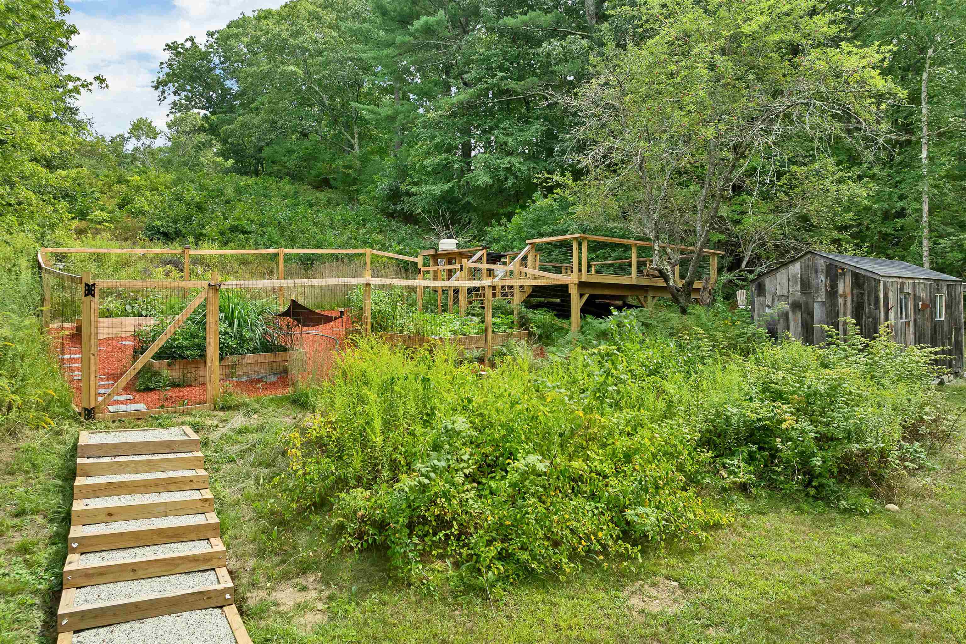 170 Packers Falls Road Property Photo 44