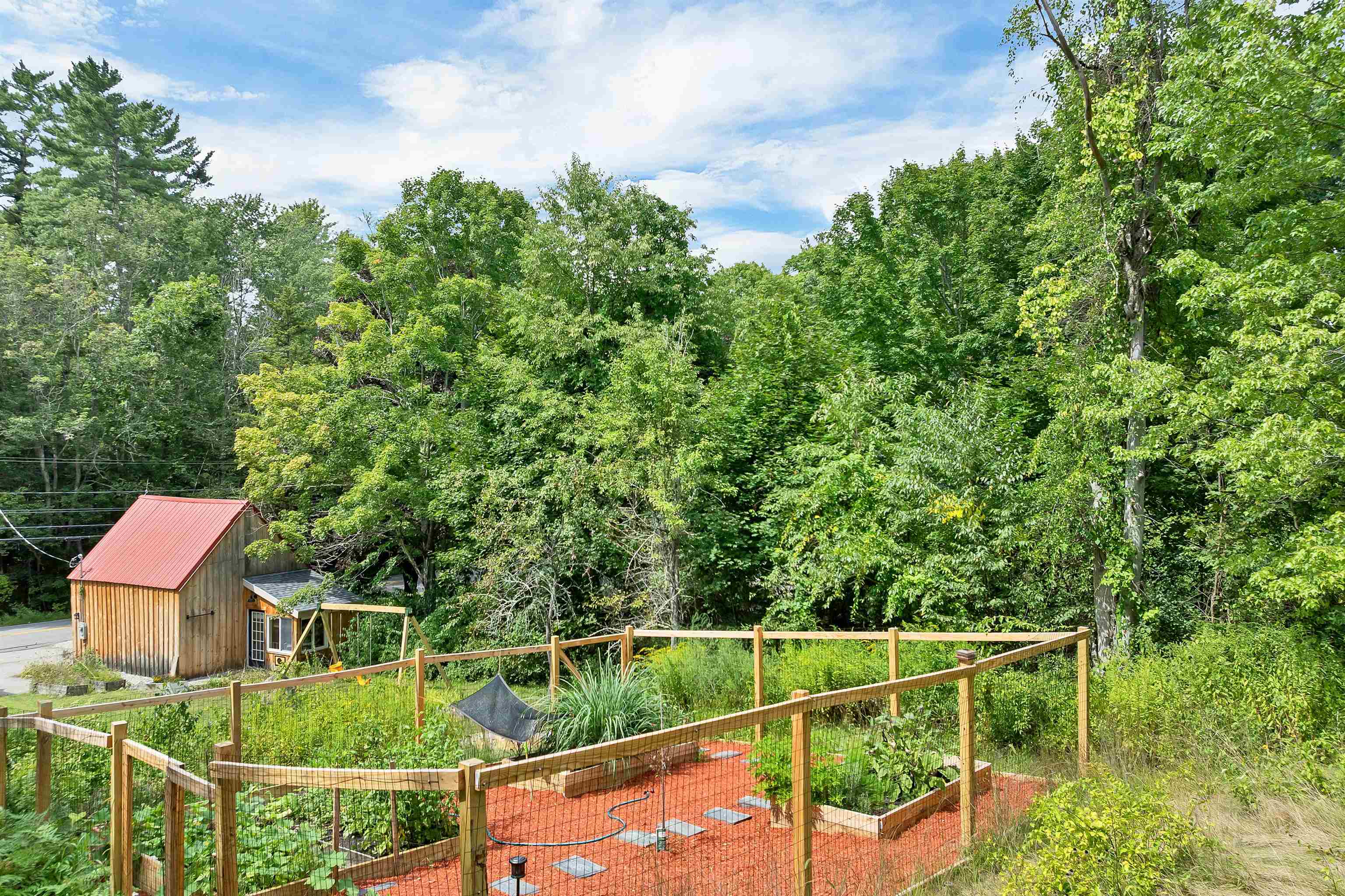 170 Packers Falls Road Property Photo 49