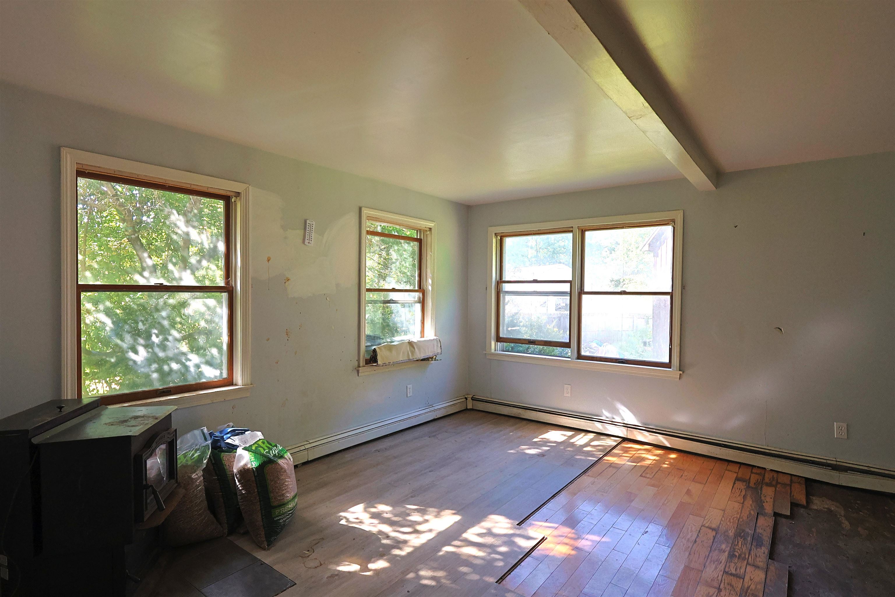 86 Brownsville Road Property Photo 16